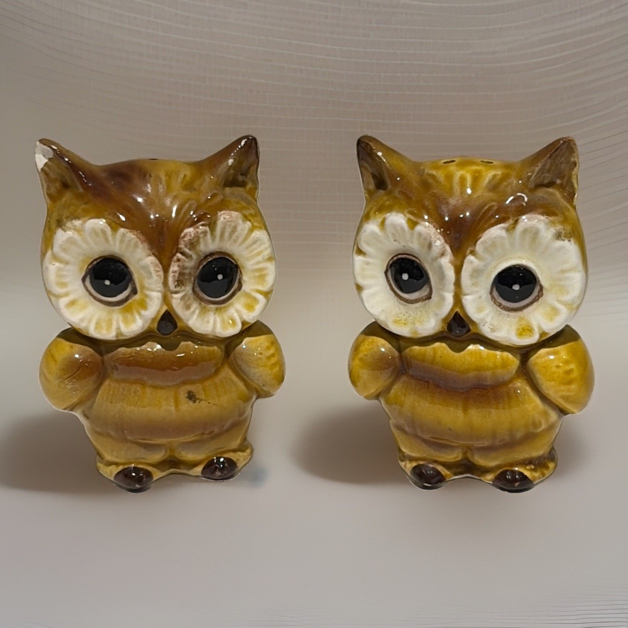 Vintage Lefton Owl Couple Salt & Pepper Shakers Mr & Mrs. Kitschy Mid Century