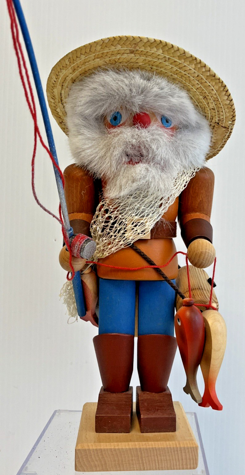 Vintage Holzkunst Christian Ulbricht Fisherman 10” Wooden German Nutcracker