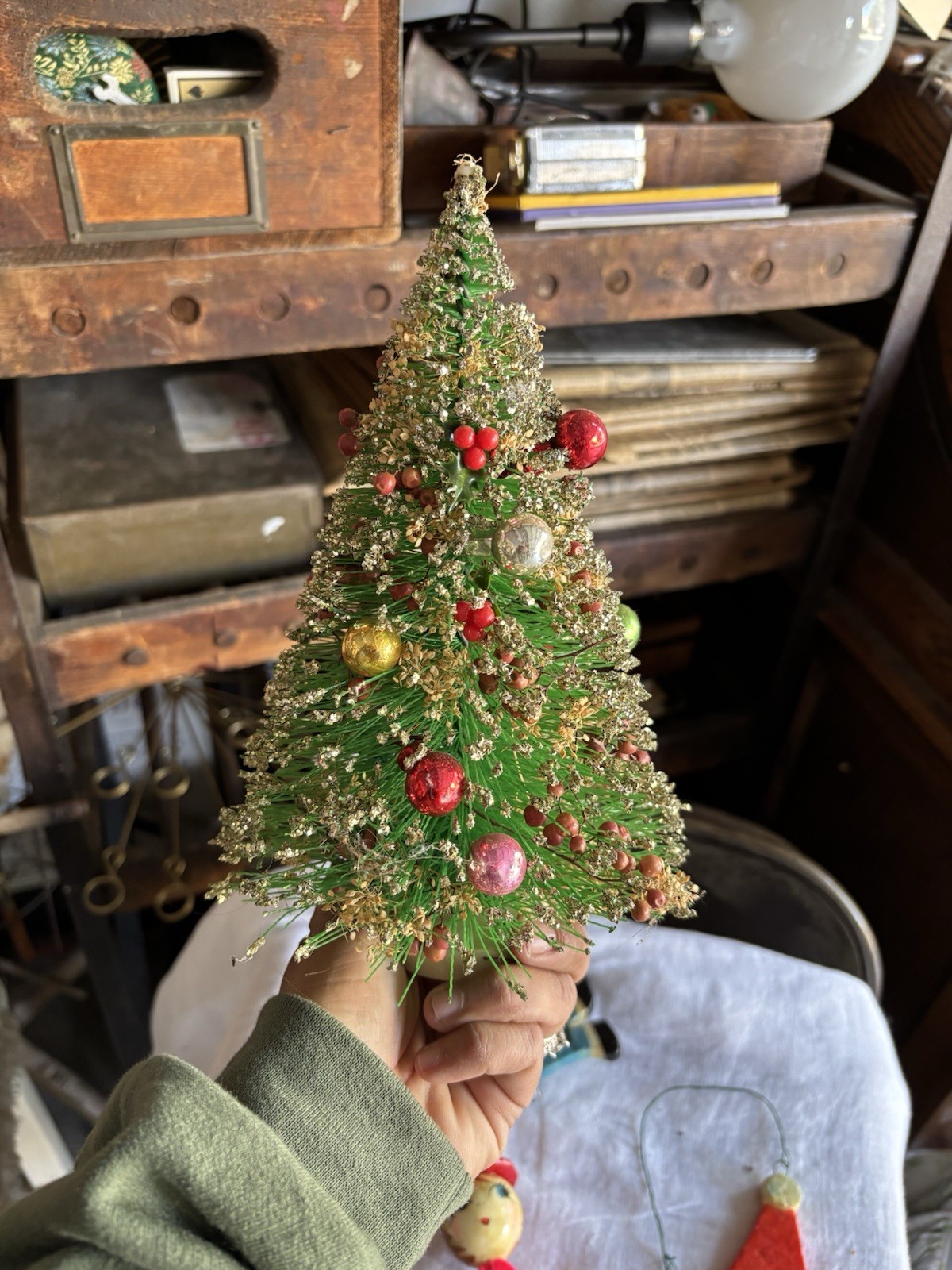 Vintage L.L. Newberry Co Bottle Brush Christmas Tree Mercury Glass Ornaments 7.5
