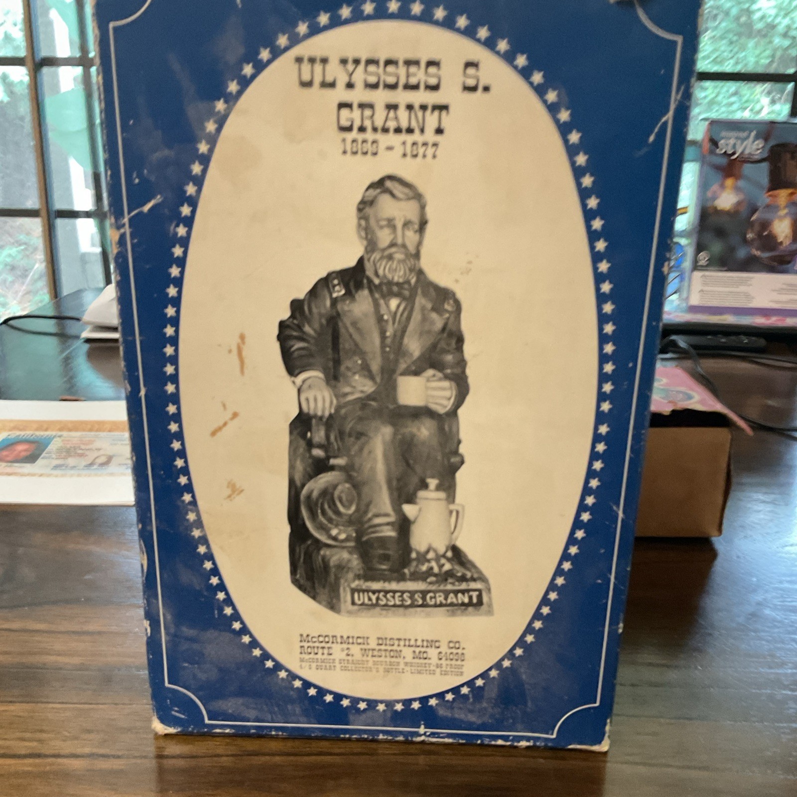 McCormick Distilling Co. Ulysses S. Grant Distillery Decanter w/ Box Blue/White