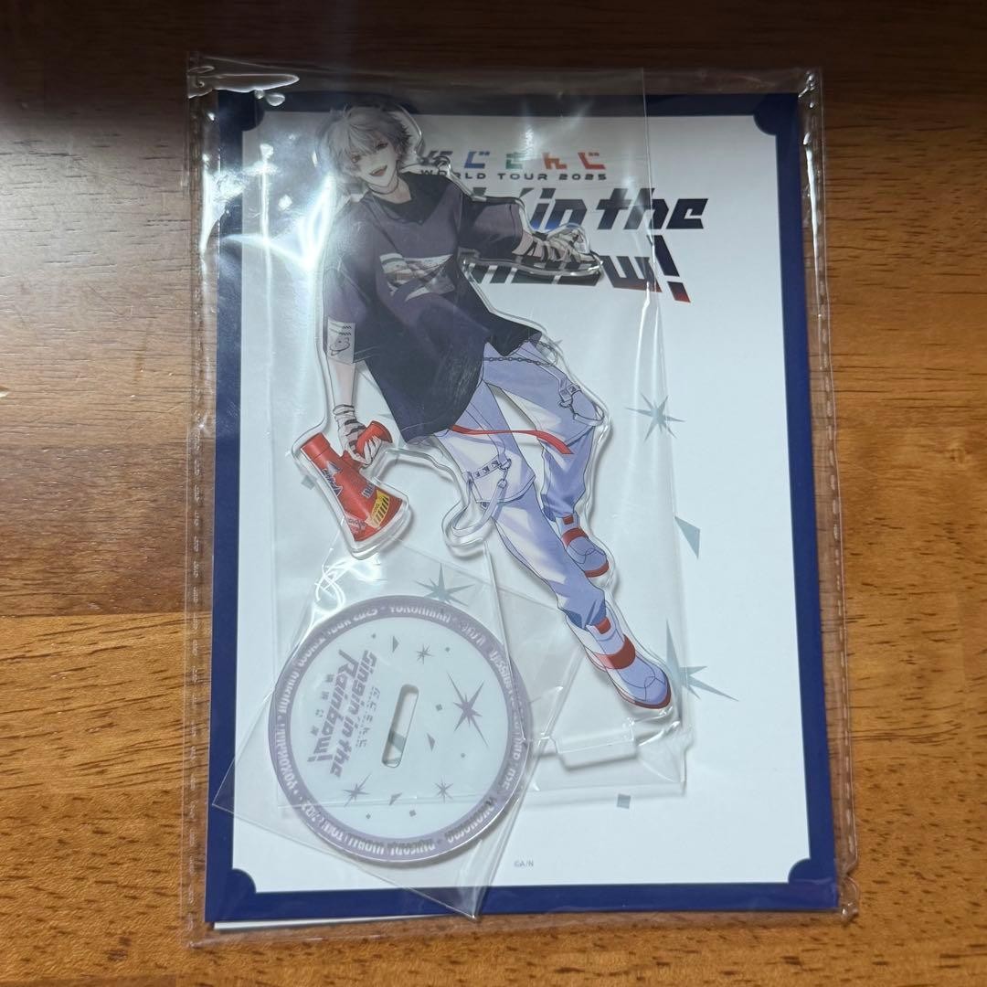 NIJISANJI WORLD TOUR 2025 Acrylic Stand Kuzuha