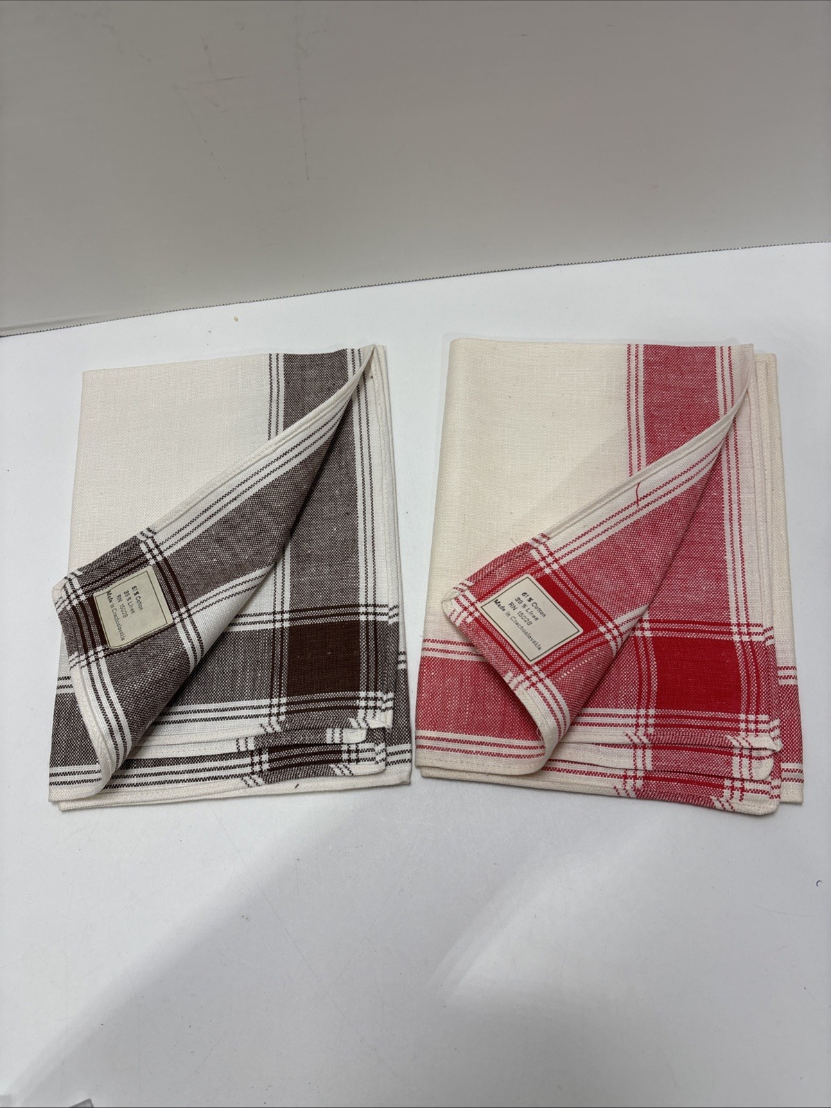 NOS Vtg  Czechoslovakia 2 Kitchen Towels Red&Brown Plaid Woolworths 28”x19”RARE