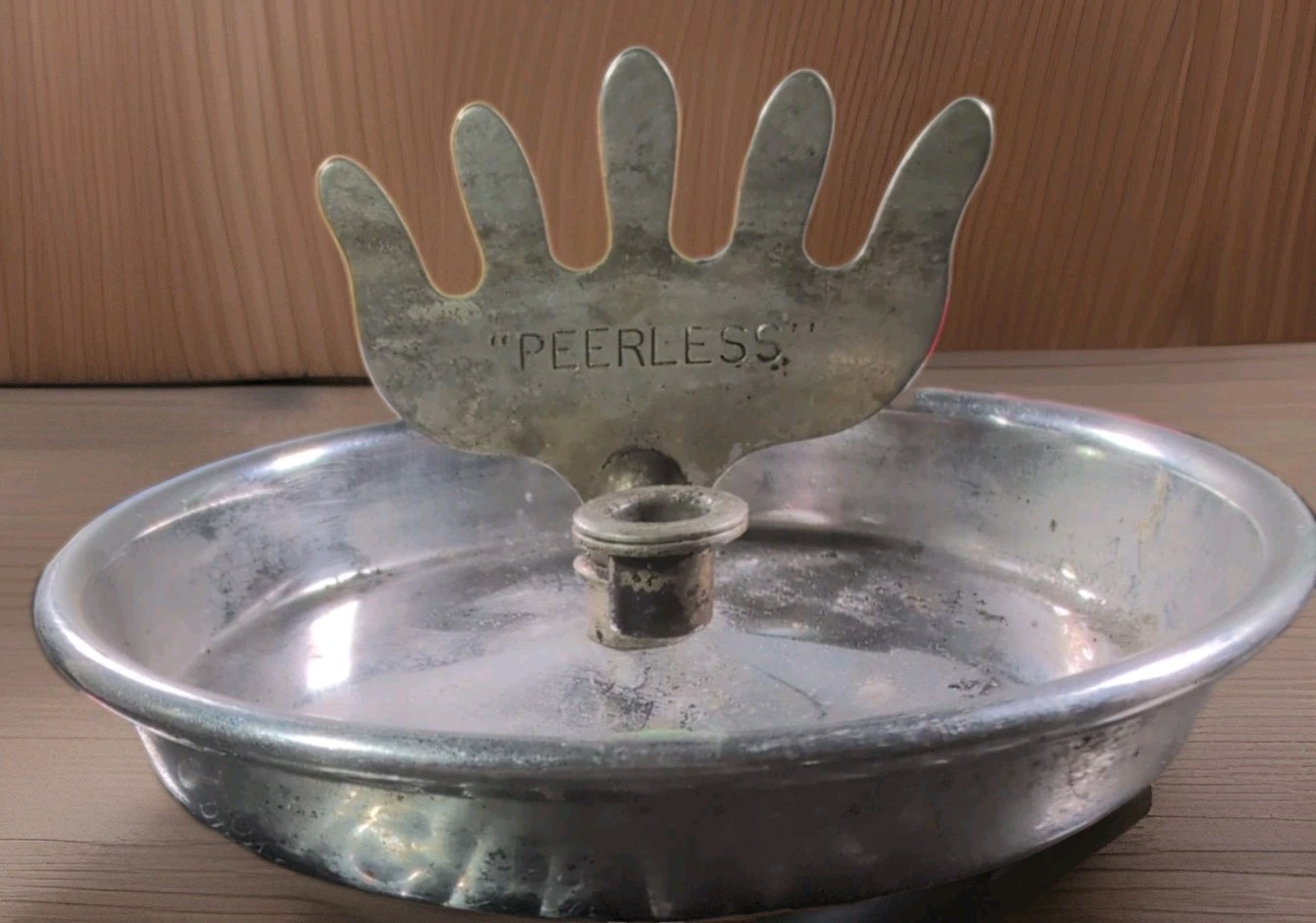 Vintage Peerless beer advertising Cigar/Cigarette bar tavern ashtray 