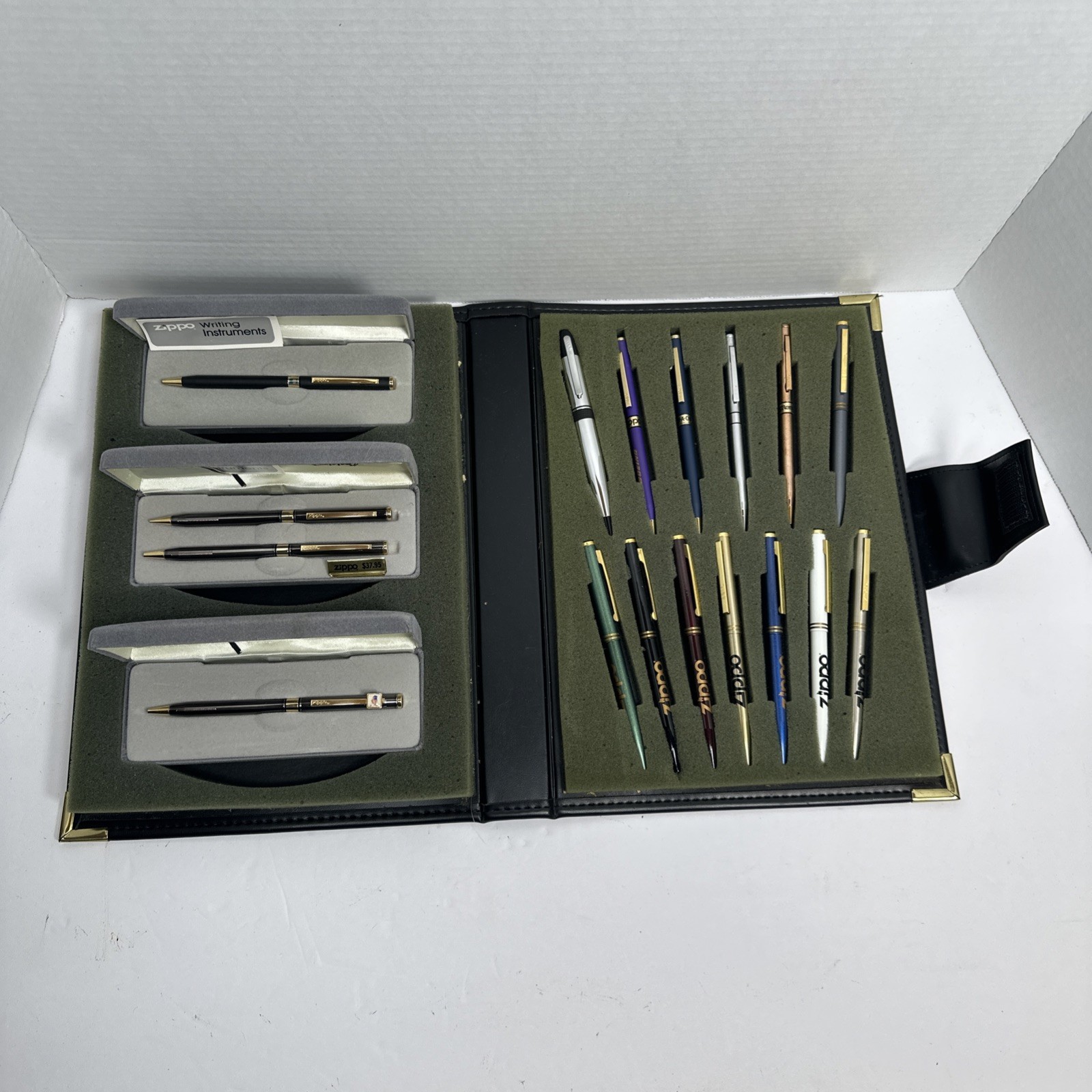 Rare Salesman Sample Set Of 14 Pens & 3 Pencils W/ Leather Case Zippo