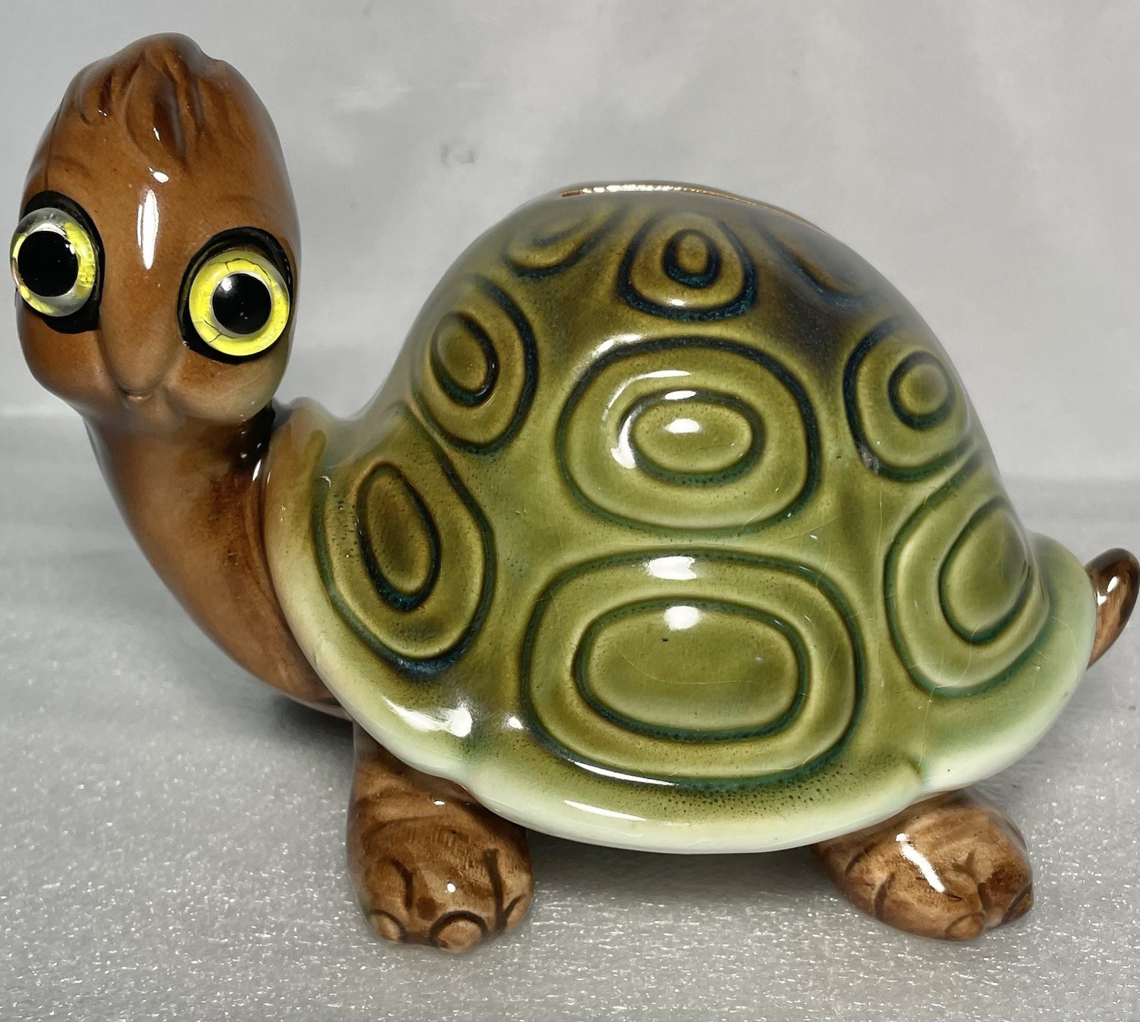 Vintage Lefton Ceramic Turtle Coin Bank Green/Brown Big Eyes Japan H3893R NICE