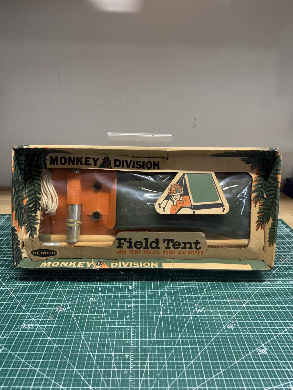 Vintage 1960s Monkey Division Remco Field Tent New In Box Rare