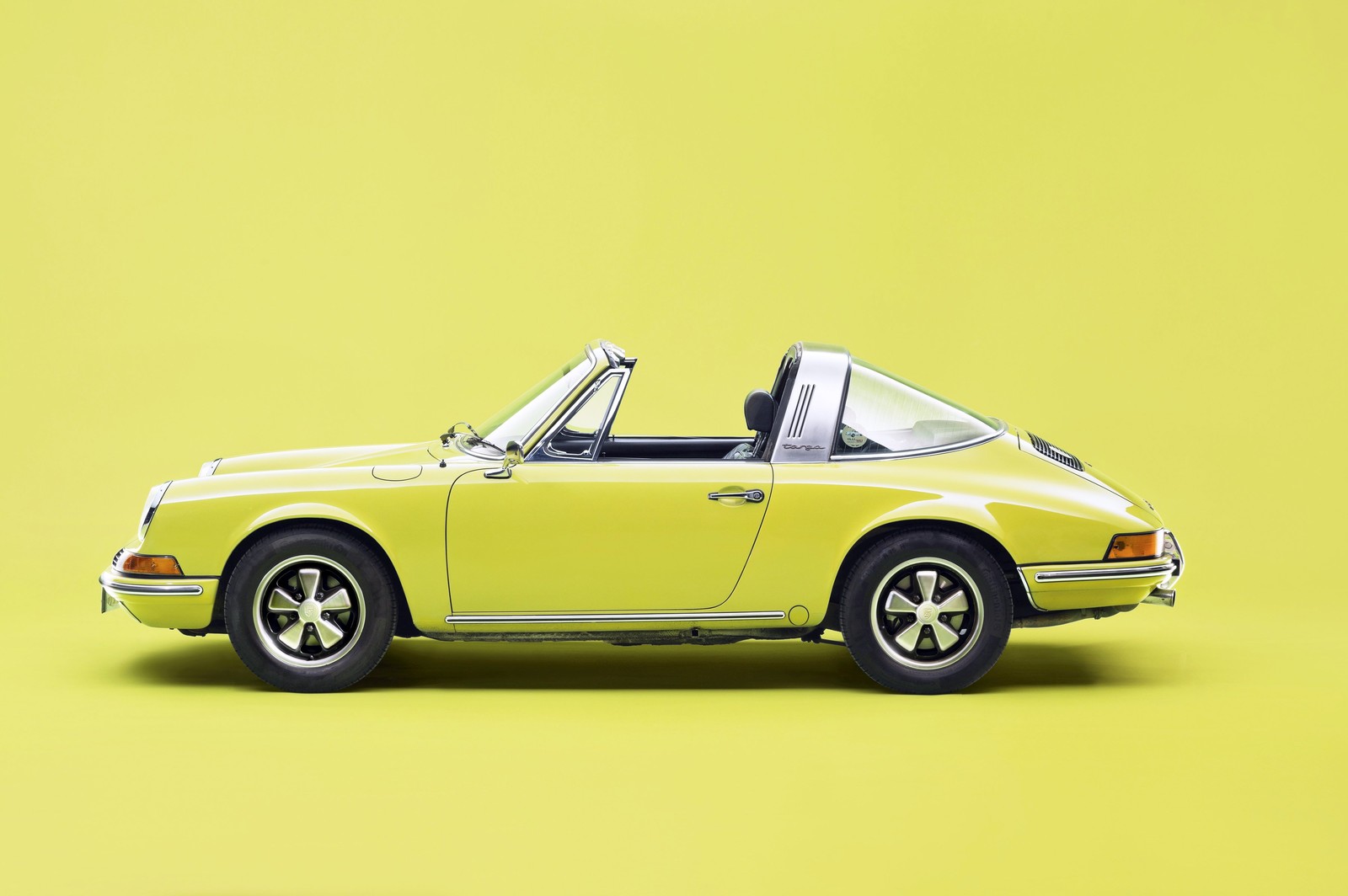 Cars 1971 73 porsche 911 t 2 4 targa Art Print Poster 11x17