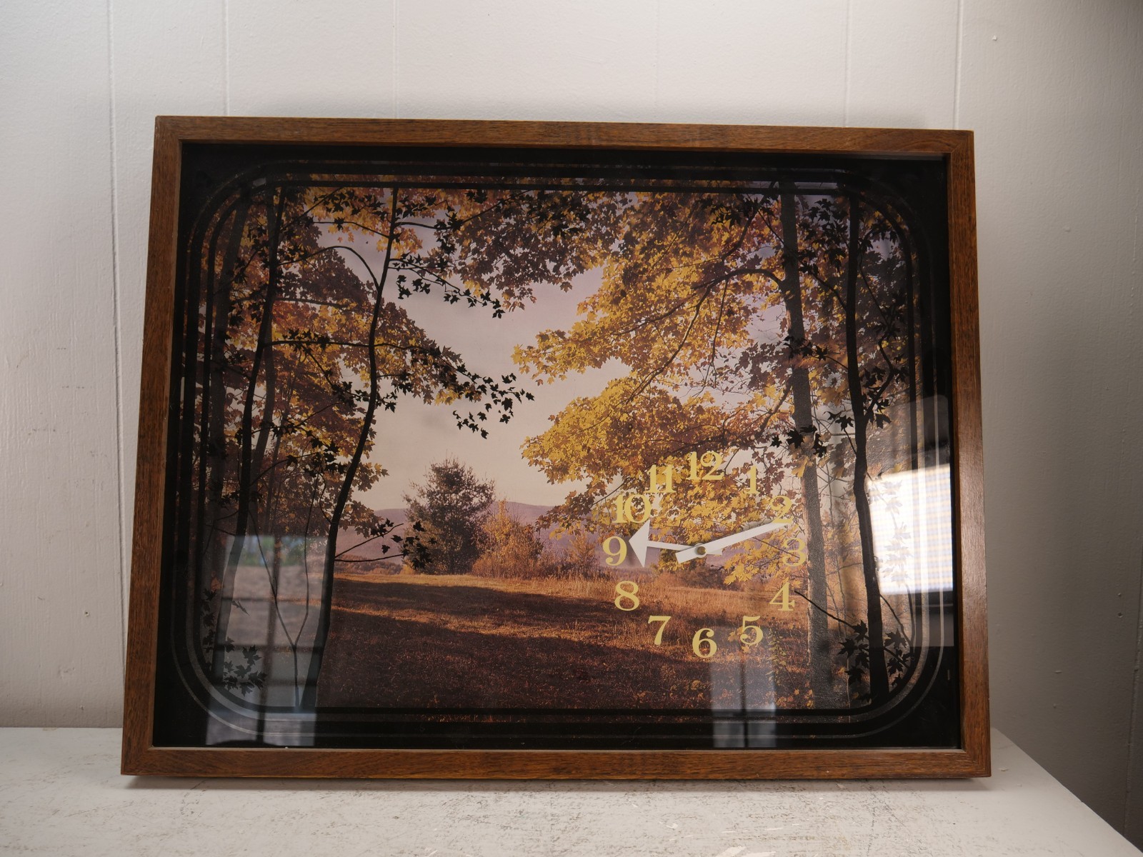 Large 1970's Vintage Shadow Box Silhouette Wall Clock  Trees Meadow
