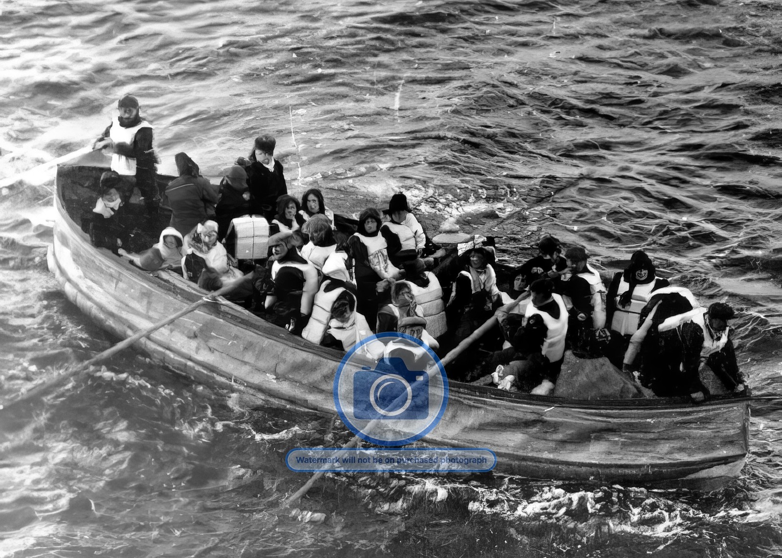 RMS TITANIC LIFEBOAT SURVIVORS TRAGEDY PHOTO TAKE FROM SS CARPATHIA 5X7 PHOTO
