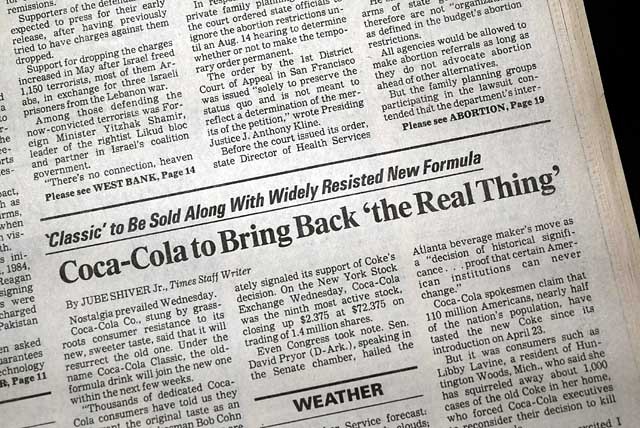 Infamous Coca-Cola Company CLASSIC COKE Return Announcement 1985 L.A. Newspaper