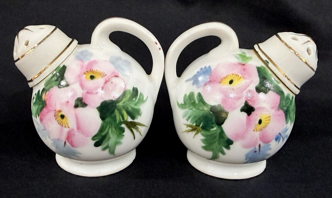 Occupied in Japan Ceramic Salt & Pepper Shakers Hand Painted Floral Pattern Occupied in Japan Ceramic Salt & Pepper Shakers Hand Painted Floral Pattern