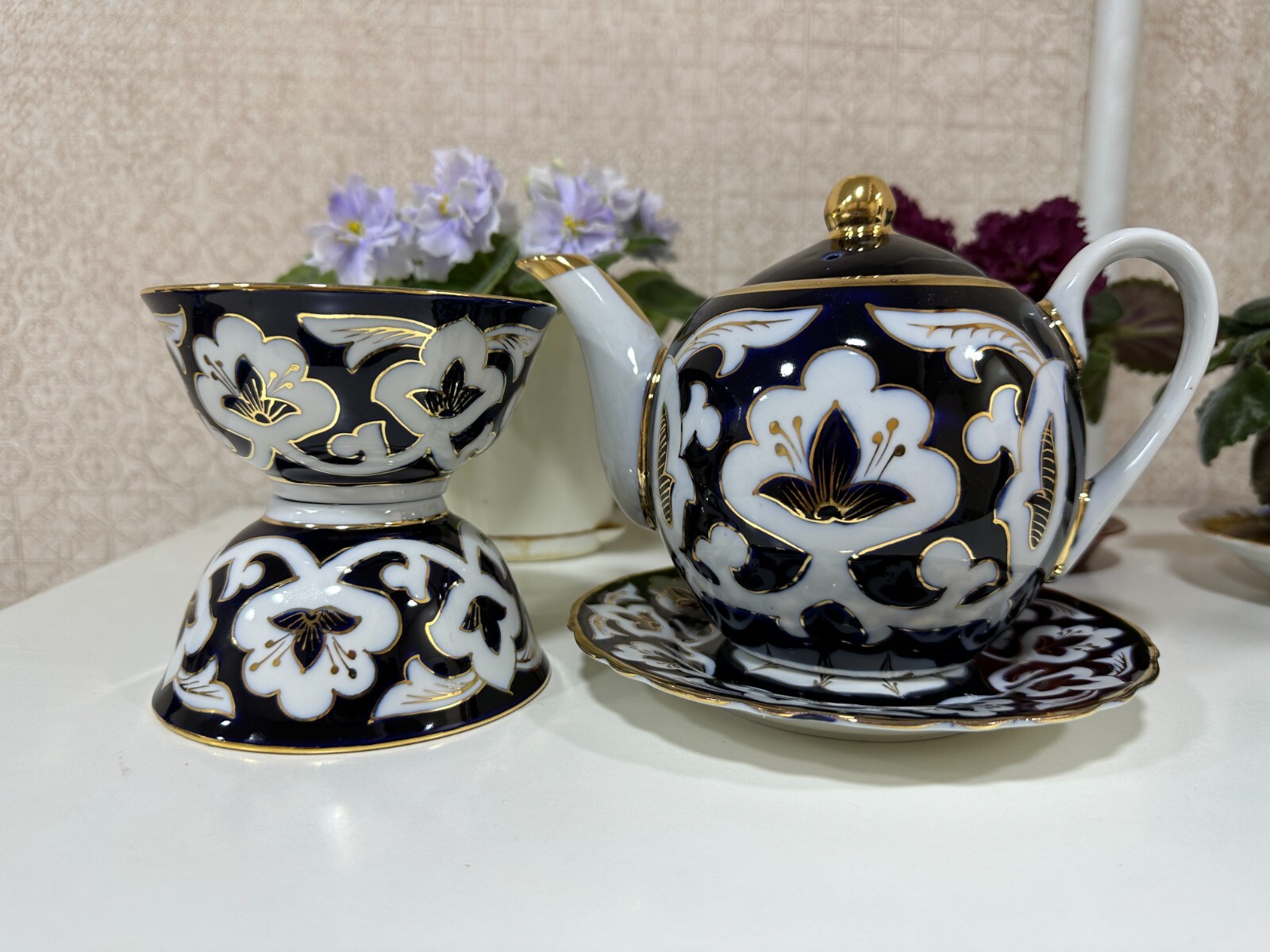 Uzbek Porcelain Tea Set – Handcrafted Cobalt Blue & Gold Cotton Pattern – Teapot