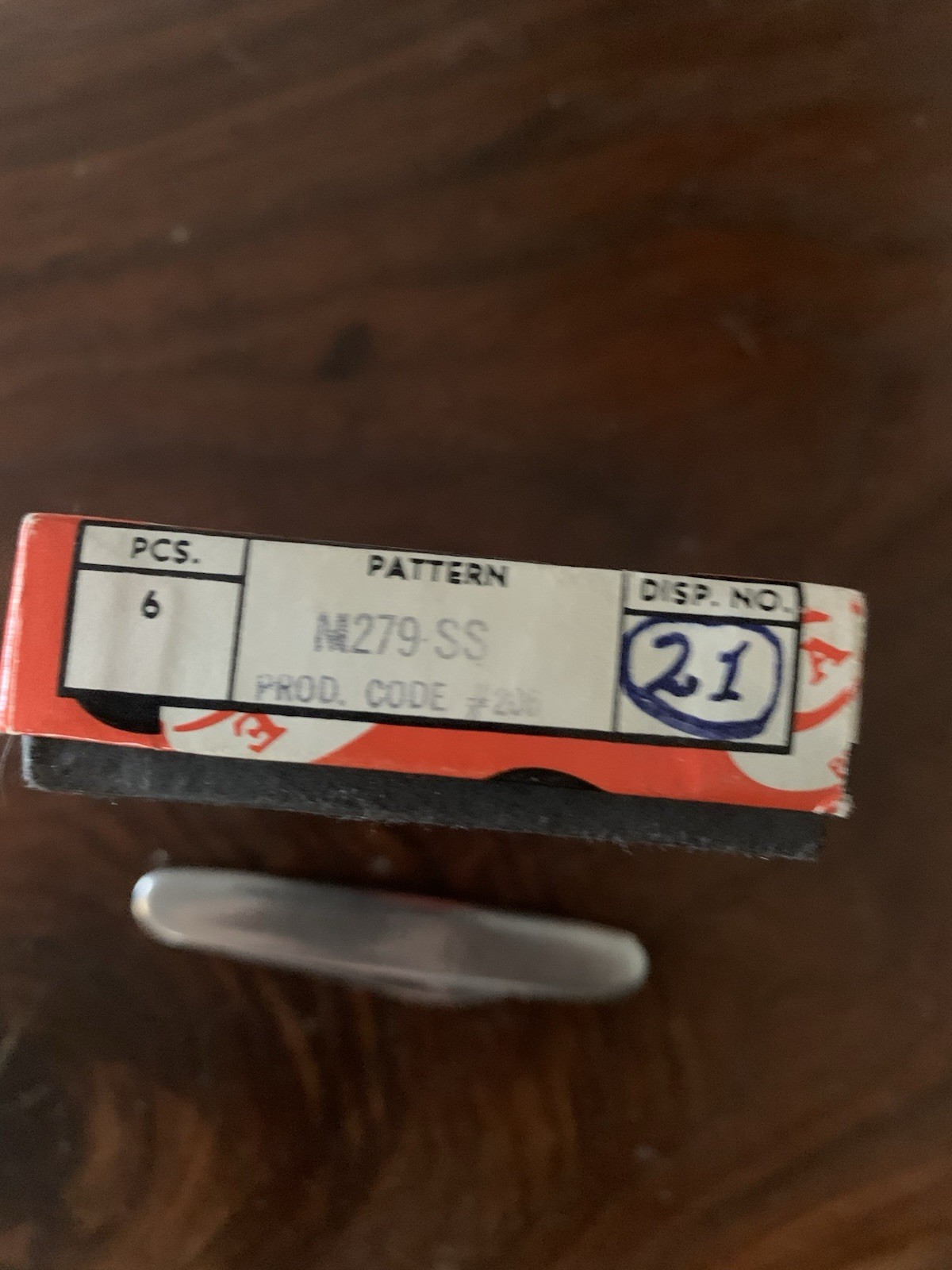 VINTAGE 1965-1969 CASE XX M279 FOLDING POCKET KNIFE  IN ORIGINAL BOX