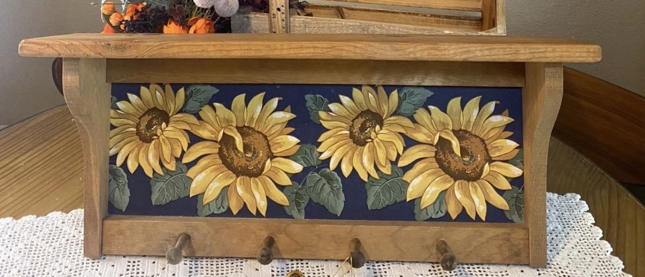 Hand painted Sunflower 4 peg wood shelf Approximately 20