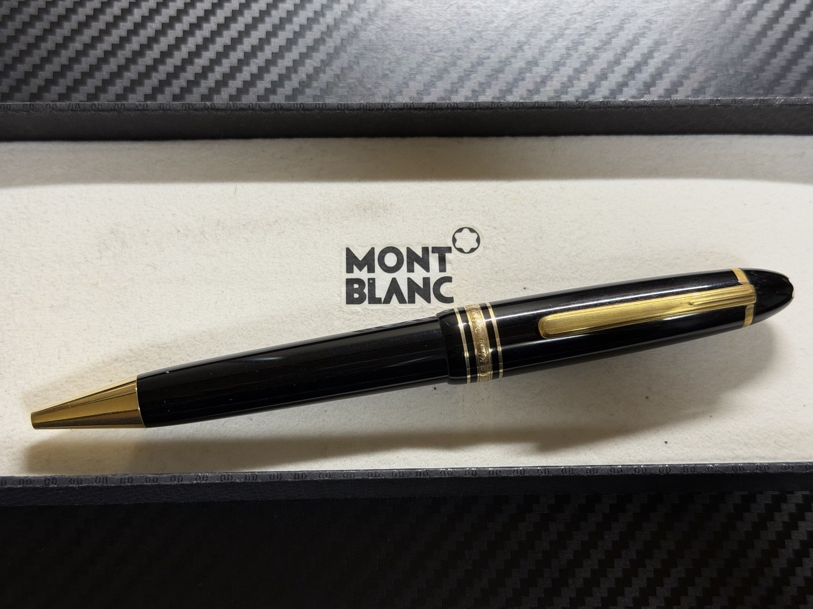 Very Good Montblanc Meisterstück LeGrand 161 Black Ballpoint Pen