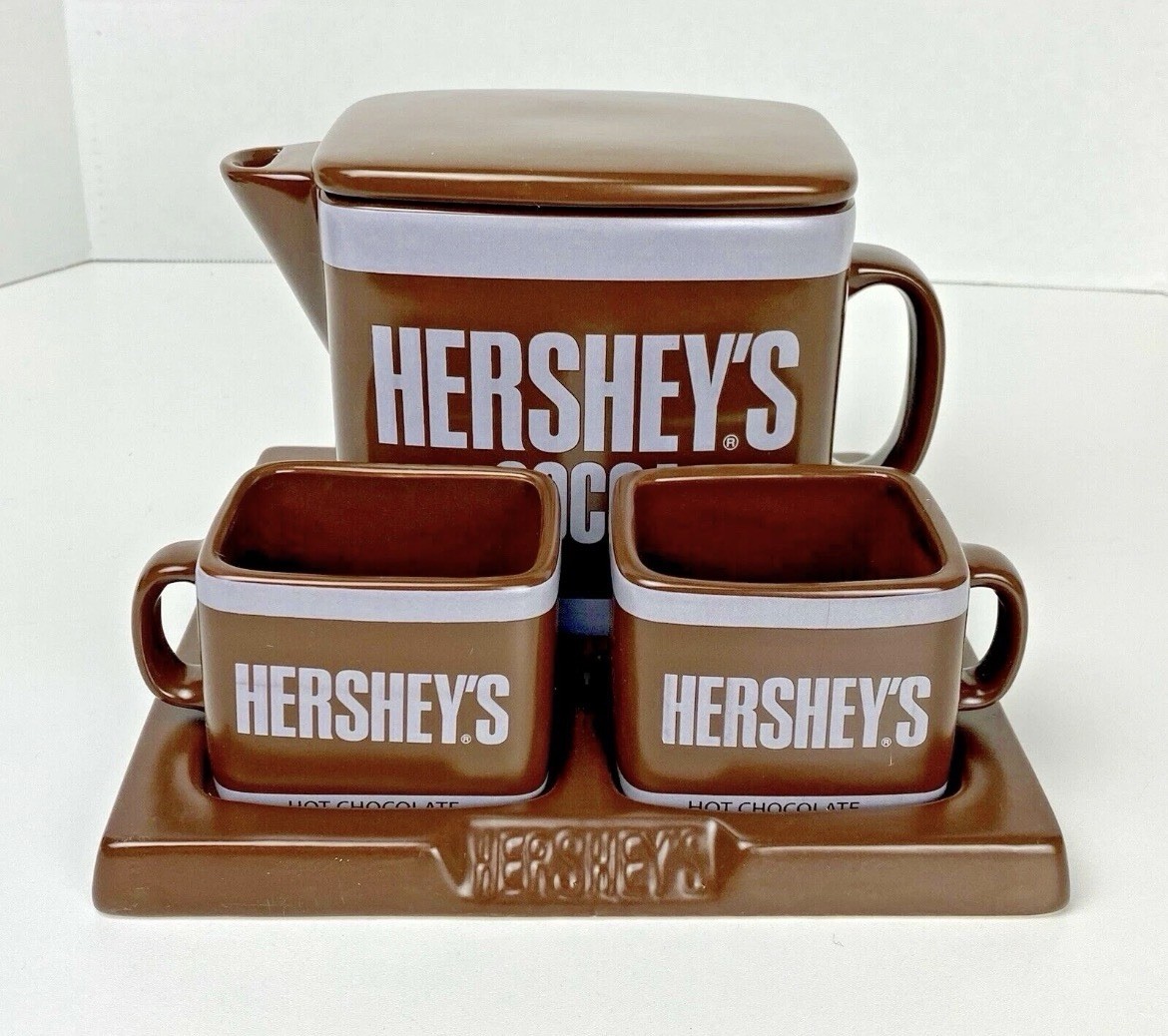 Hersey Hot Cocoa Serving Set New In Box, (never used)