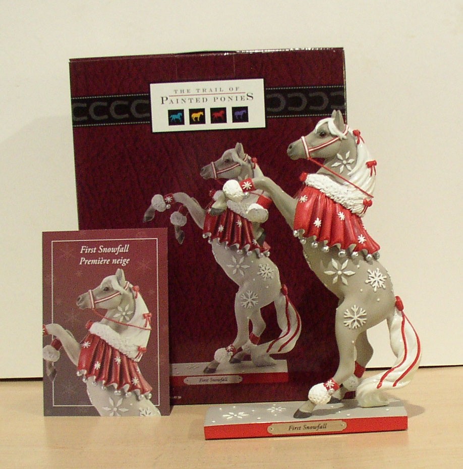 First Snowfall Figurine Trail of Painted Ponies 1E/789 6009530 NIB
