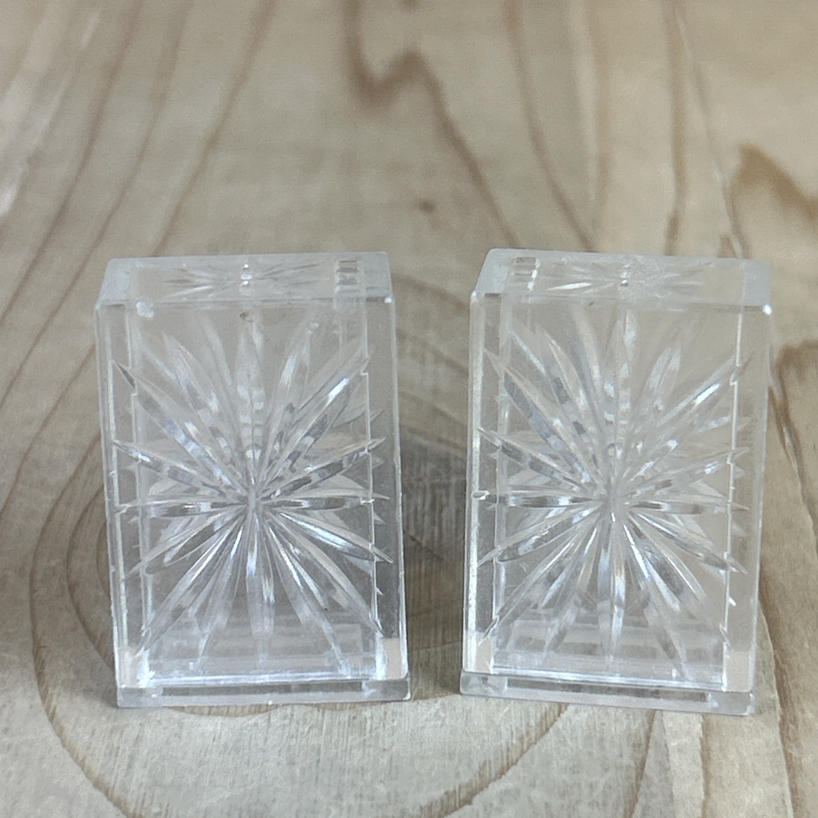 Mini Salt And Pepper Shakers Clear Lucite Sunburst Flower Design 1.5” 1950s