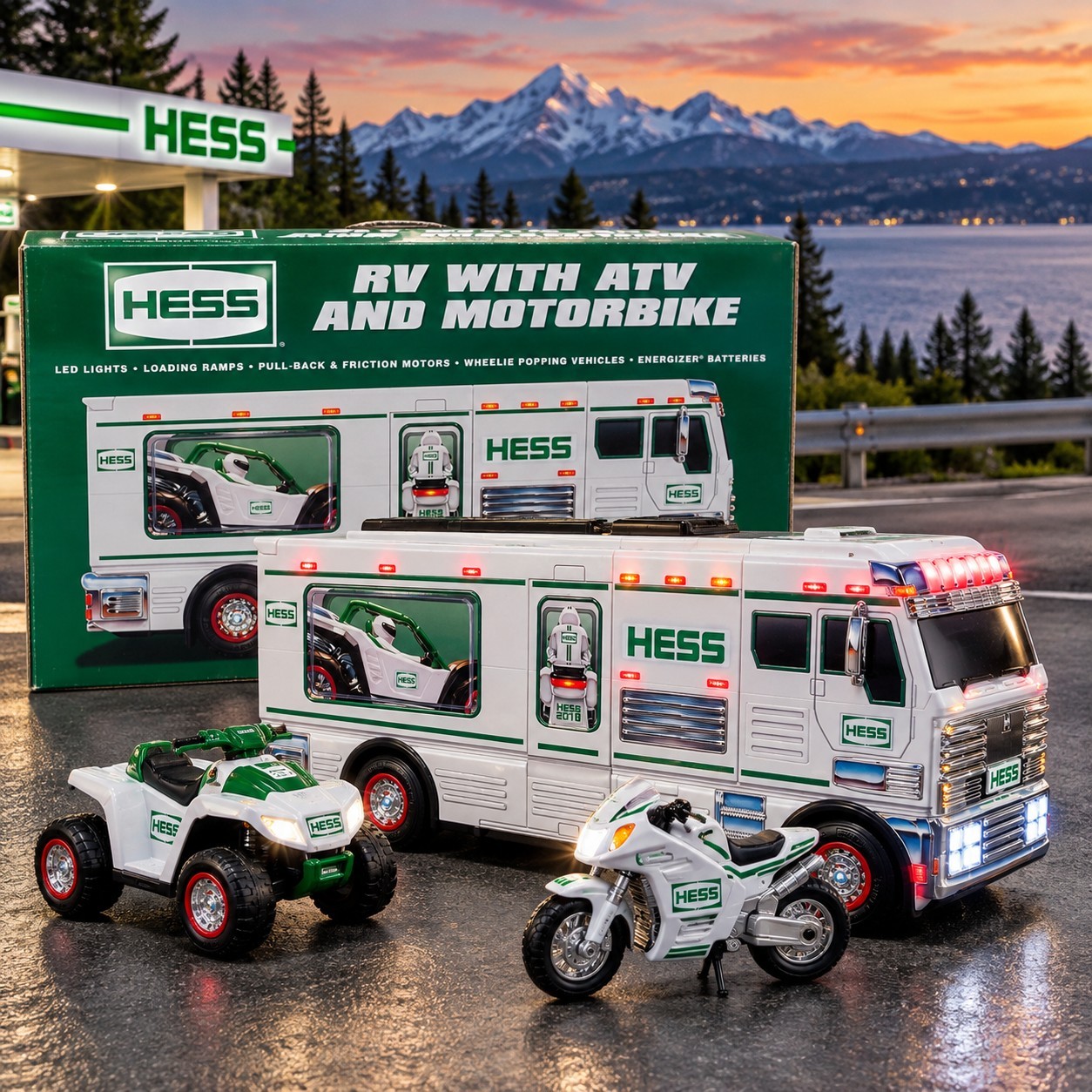 Hess 2018 Toy Truck RV with ATV and Motorbike  Lights Loading Ramp New box wear