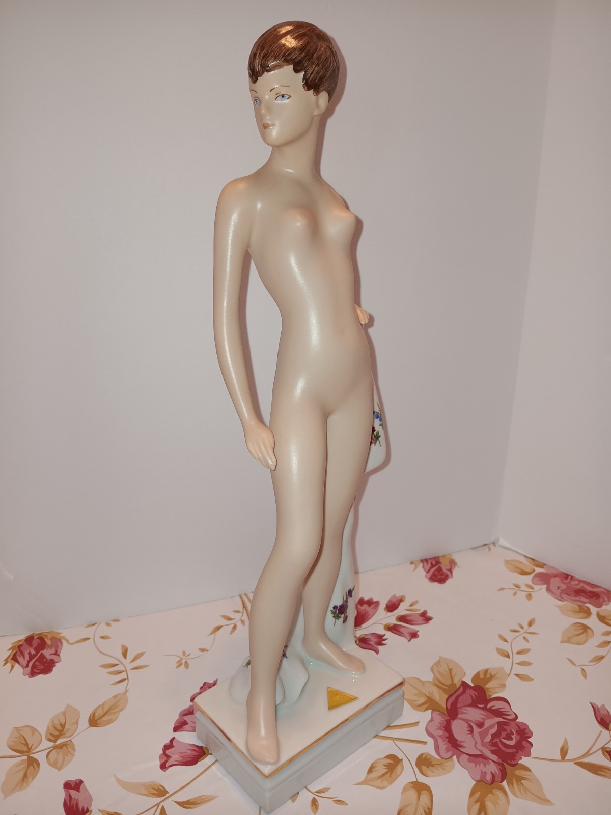 Vtg Royal Dux Czech Porcelain Cernoch Nude Standing Woman with Drape Figurine
