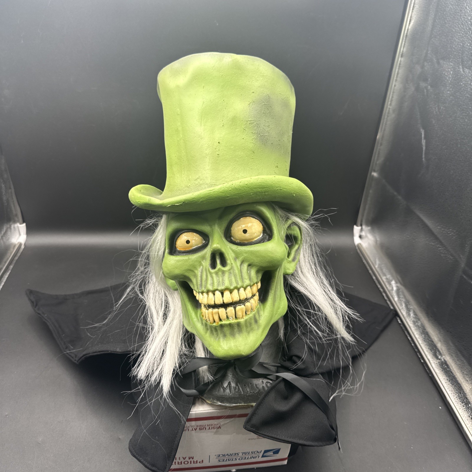 Rare Haunted Mansion Hat Box Ghost Silicone/rubber Display Head  One Of A Kind