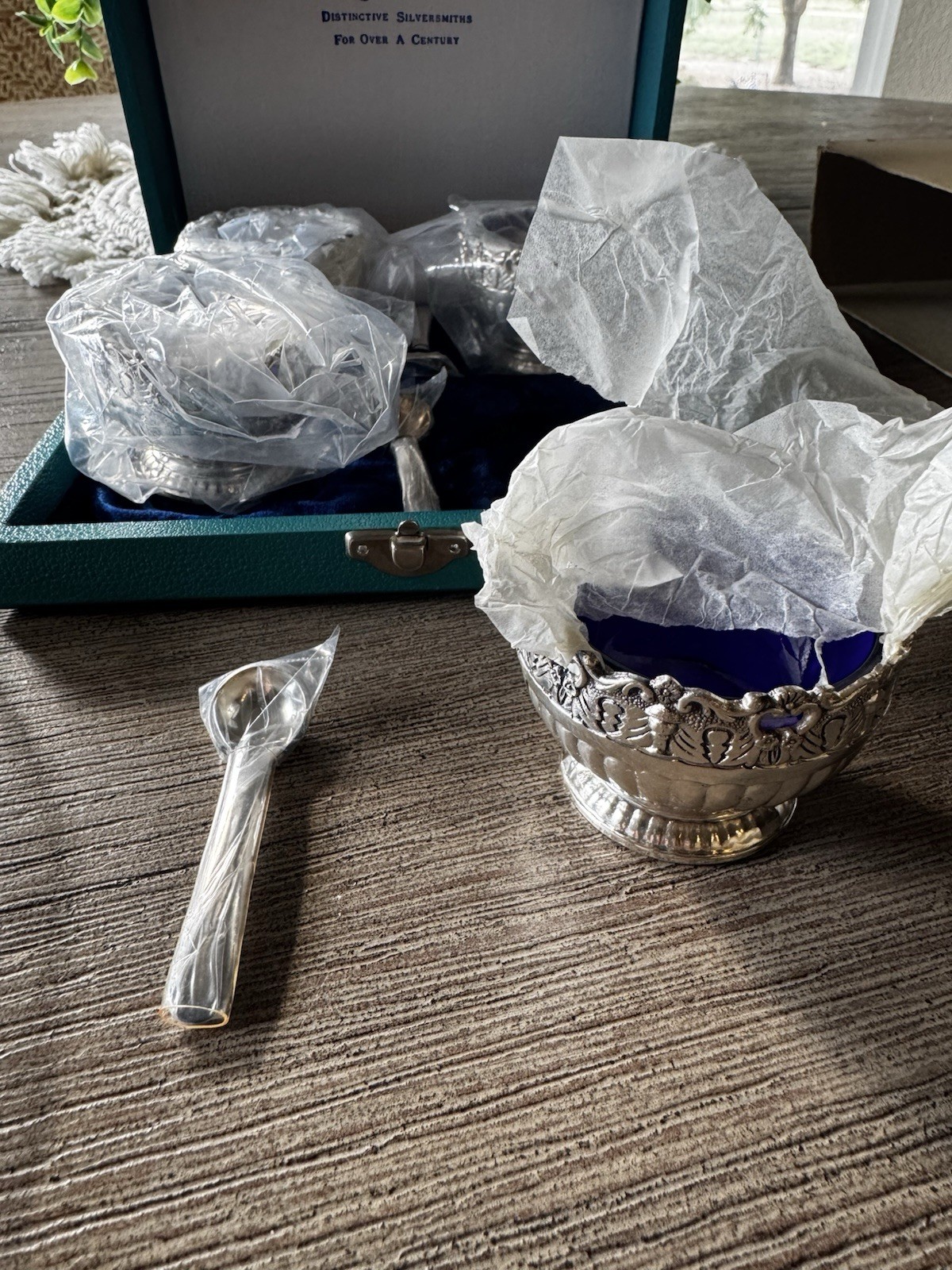 Vintage Raimond Silverplate Cobalt Blue Salt Cellars Spoons Set 4 Boxed Japan