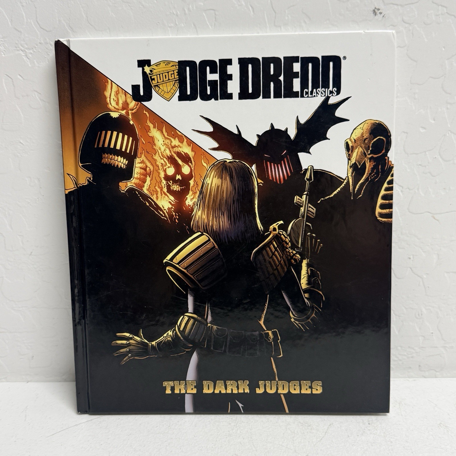 Judge Dredd Classics: The Dark Judges (2000 AD IDW HC 2015) Brian Bolland