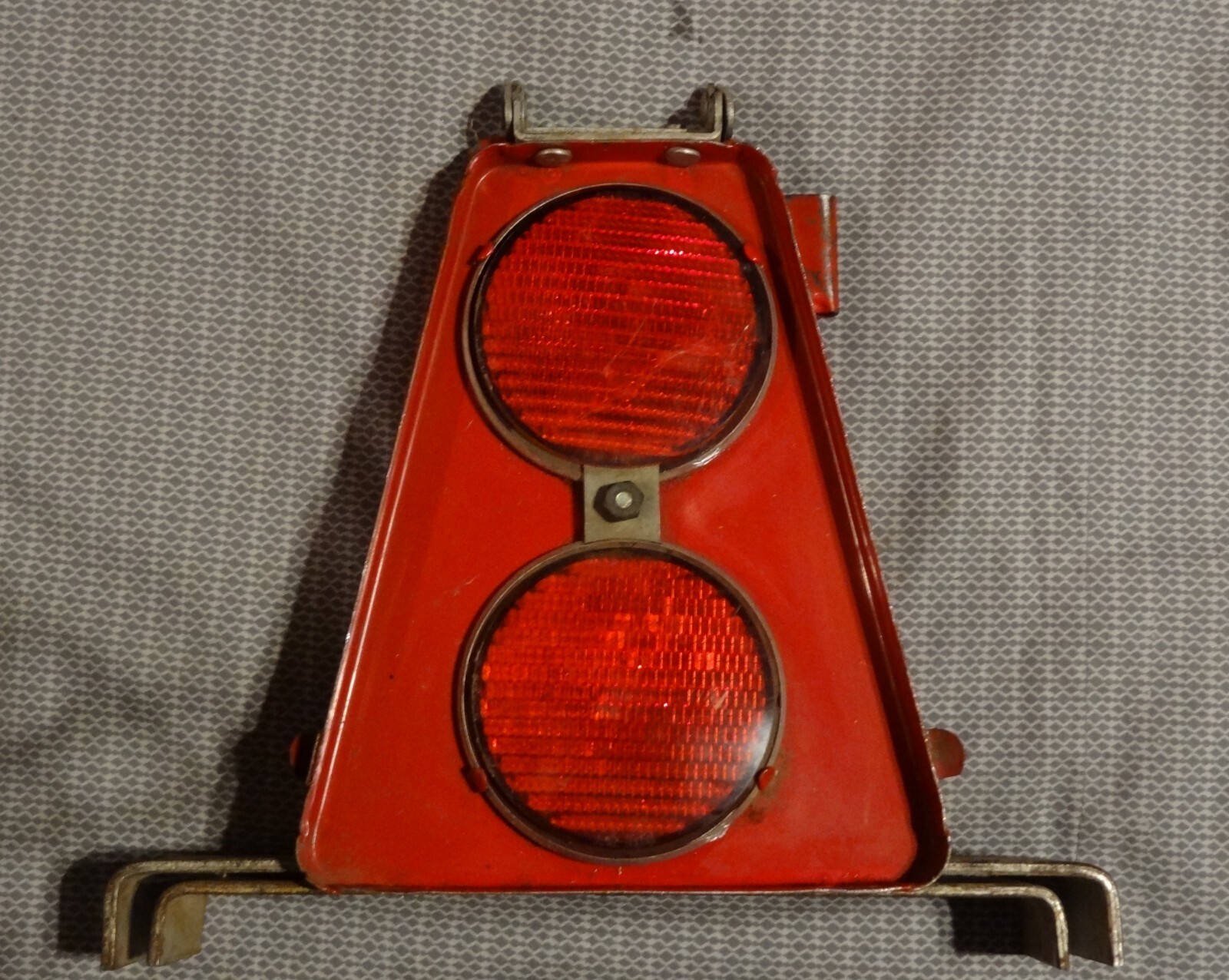 Vintage Red Grote Folding Metal Emergency Roadside Reflector in case Model 77