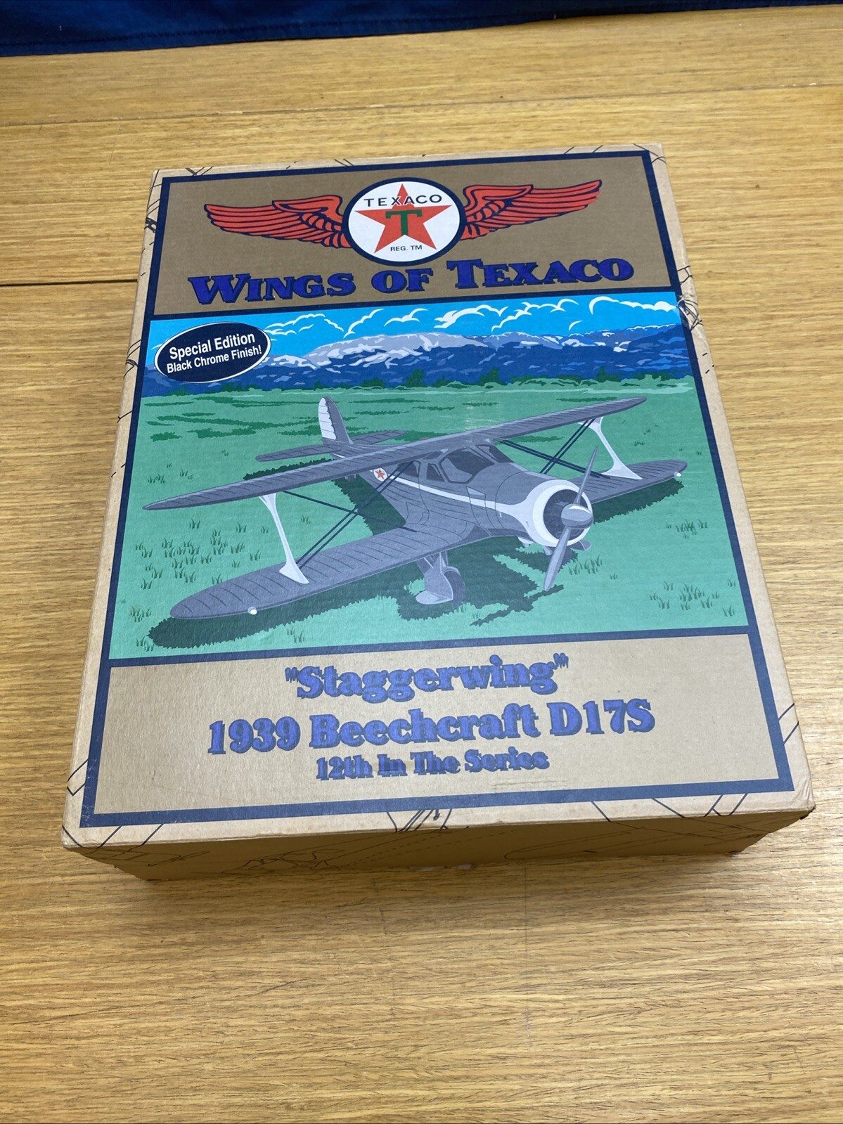 Wings of Texaco Staggerwing 1939 Beechcraft D17S - Black Chrome Edition *NEW* Wings of Texaco Staggerwing 1939 Beechcraft D17S - Black Chrome Edition *NEW*