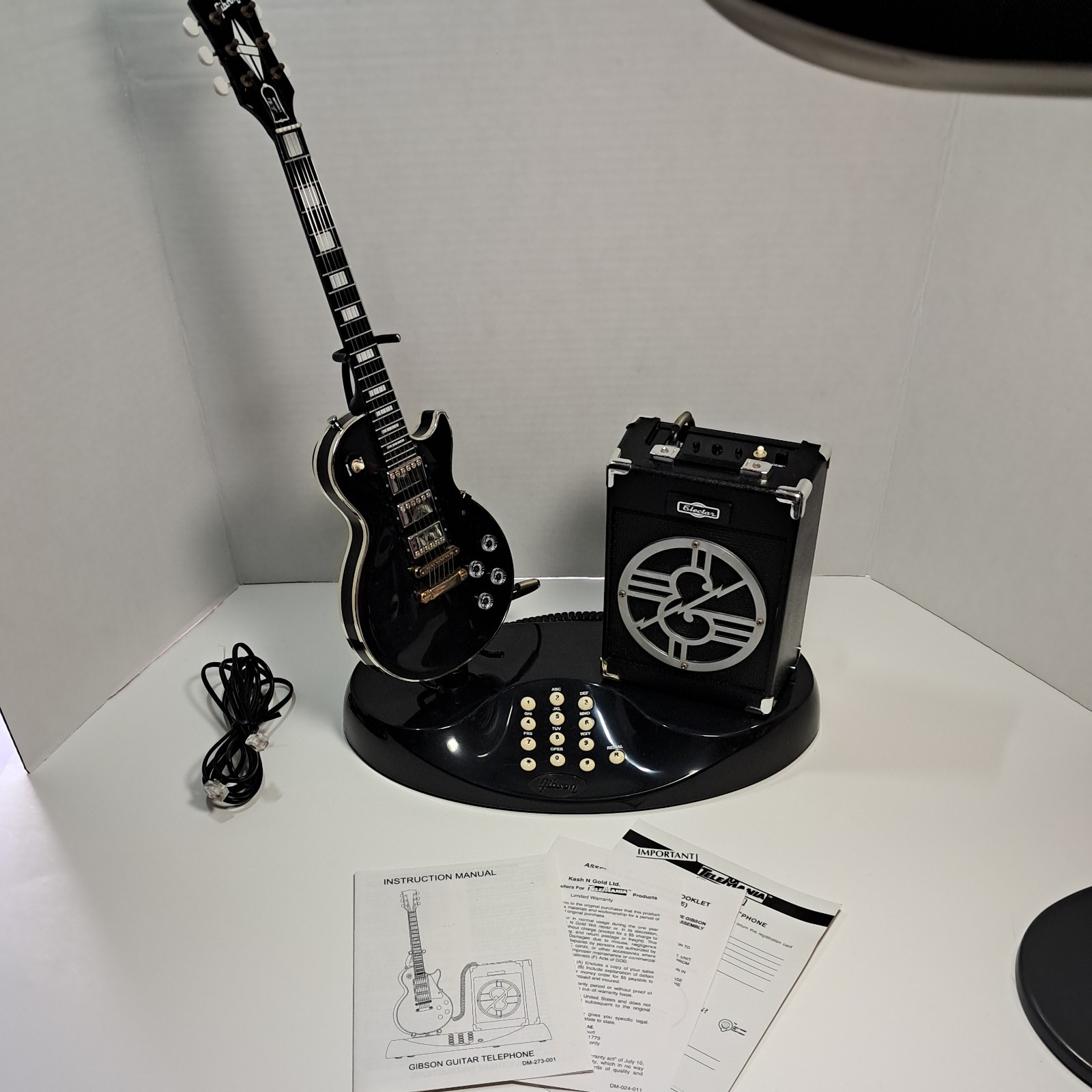 Telemania Black Gibson Les Paul Collectible Guitar & Amp Telephone Untested Telemania Black Gibson Les Paul Collectible Guitar & Amp Telephone Untested