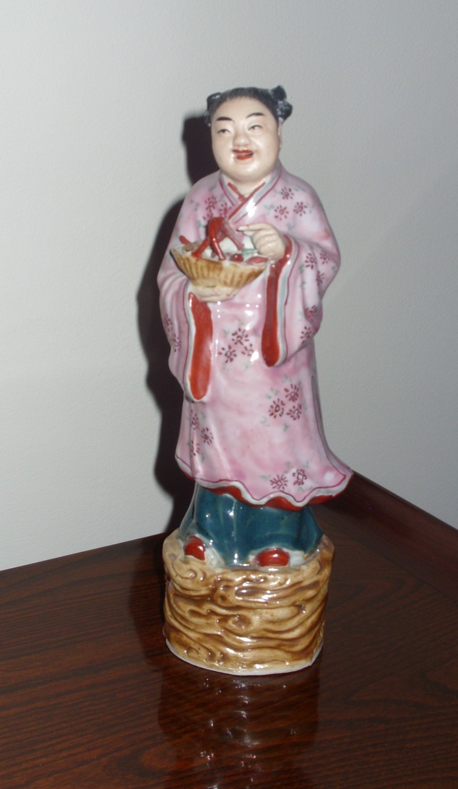 Vtg Chinese Porcelain Female Figure Republic Period Woman Holding Basket