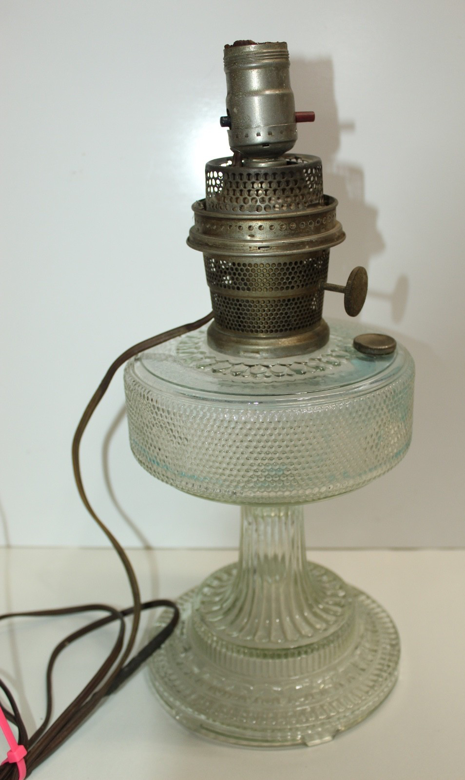 Antique Electrified Aladdin Colonial Clear Oil Lamp ~ Circa 1933 Antique Electrified Aladdin Colonial Clear Oil Lamp ~ Circa 1933