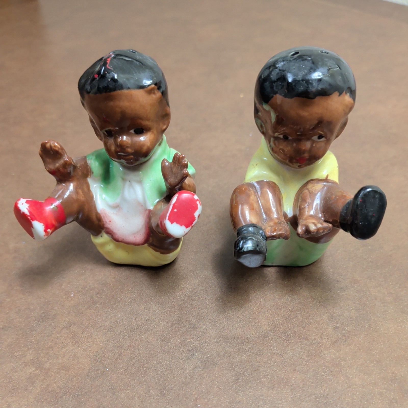 VTG Collectable Folk Art Boys Playing Salt & Pepper Shakers VTG Collectable Folk Art Boys Playing Salt & Pepper Shakers