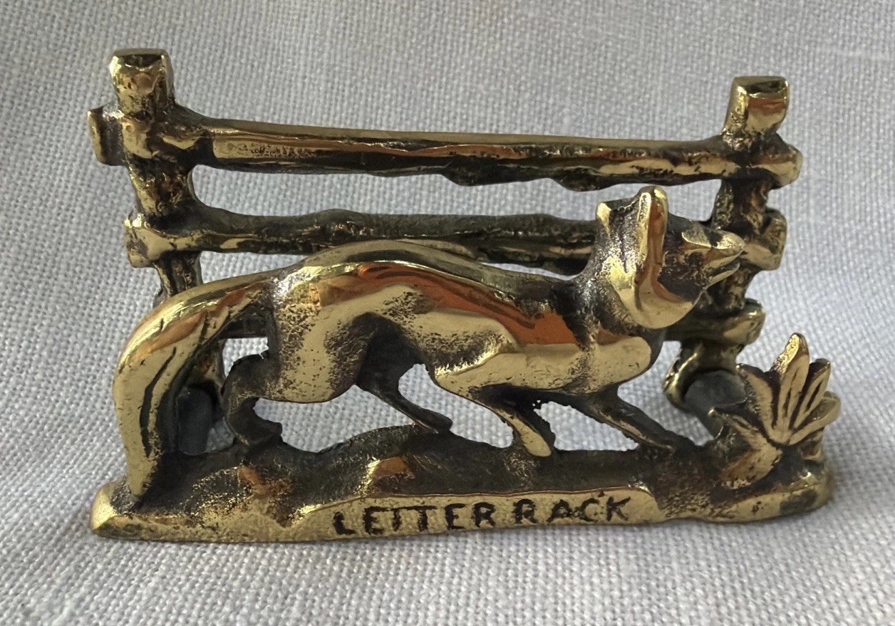 Vtg English Solid Brass Fox Letter Rack Desk Figurine Business Card Mail Holder Vtg English Solid Brass Fox Letter Rack Desk Figurine Business Card Mail Holder