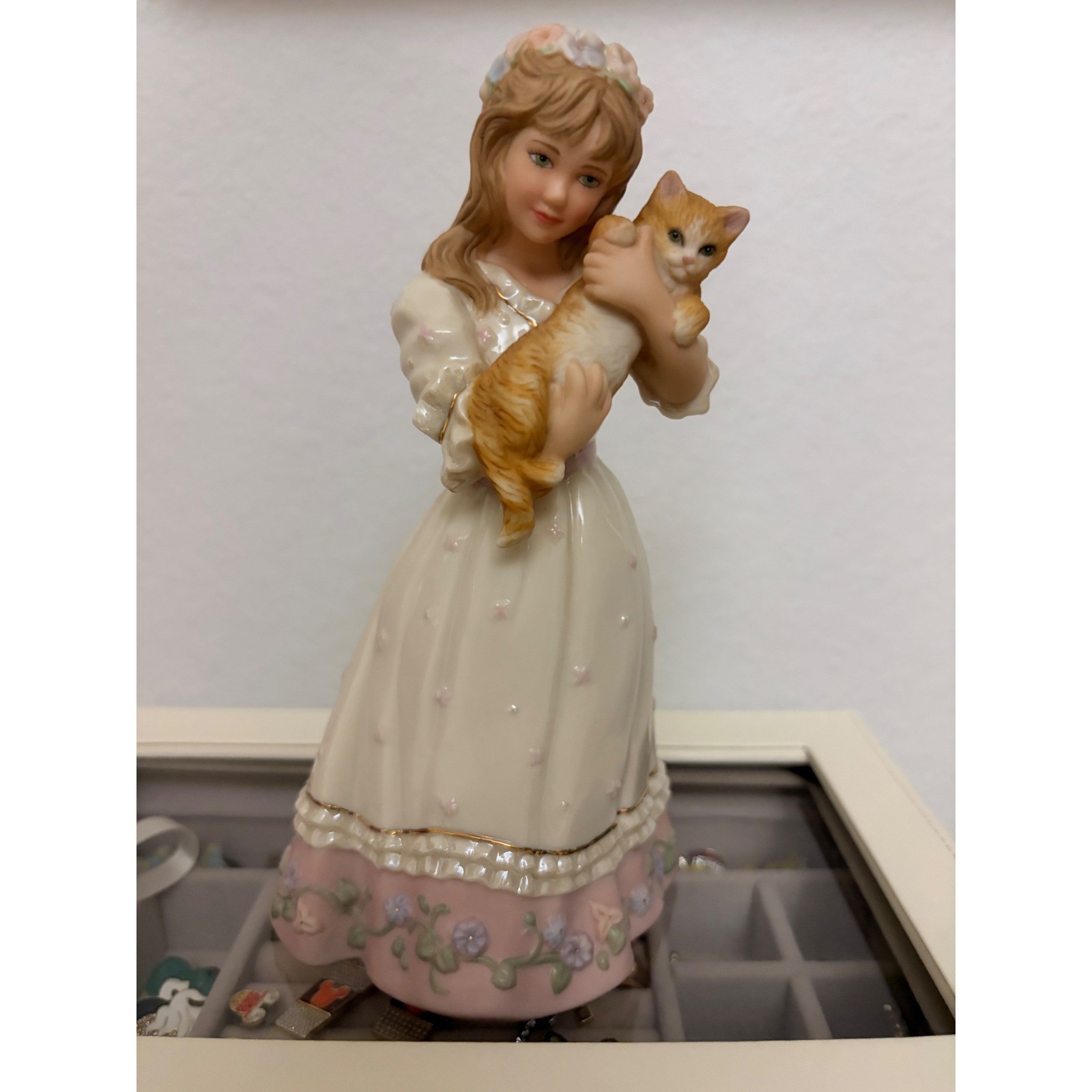 Lenox Sandra Kuck Dearest Friends Porcelain Figurine Girl with Orange Cat Kitten Lenox Sandra Kuck Dearest Friends Porcelain Figurine Girl with Orange Cat Kitten