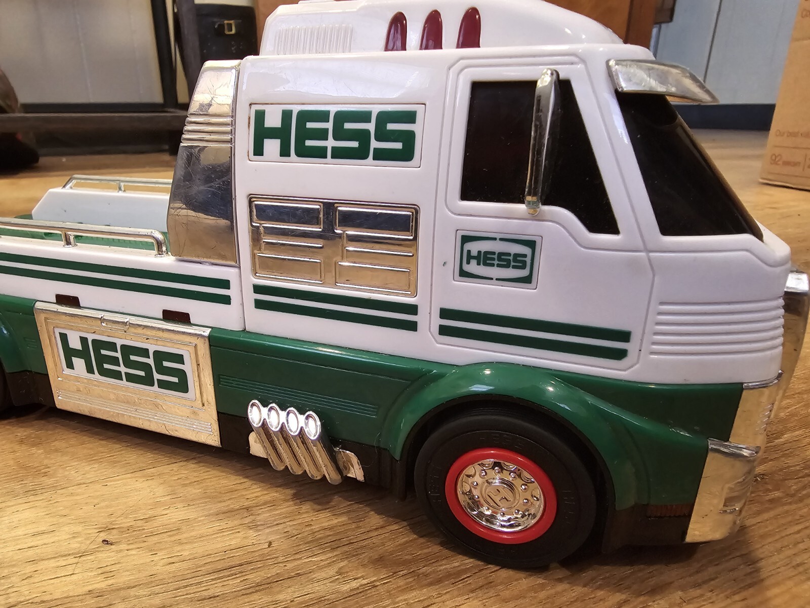 2016 HESS Dragster/Race Car Carrier Truck 2016 HESS Dragster/Race Car Carrier Truck