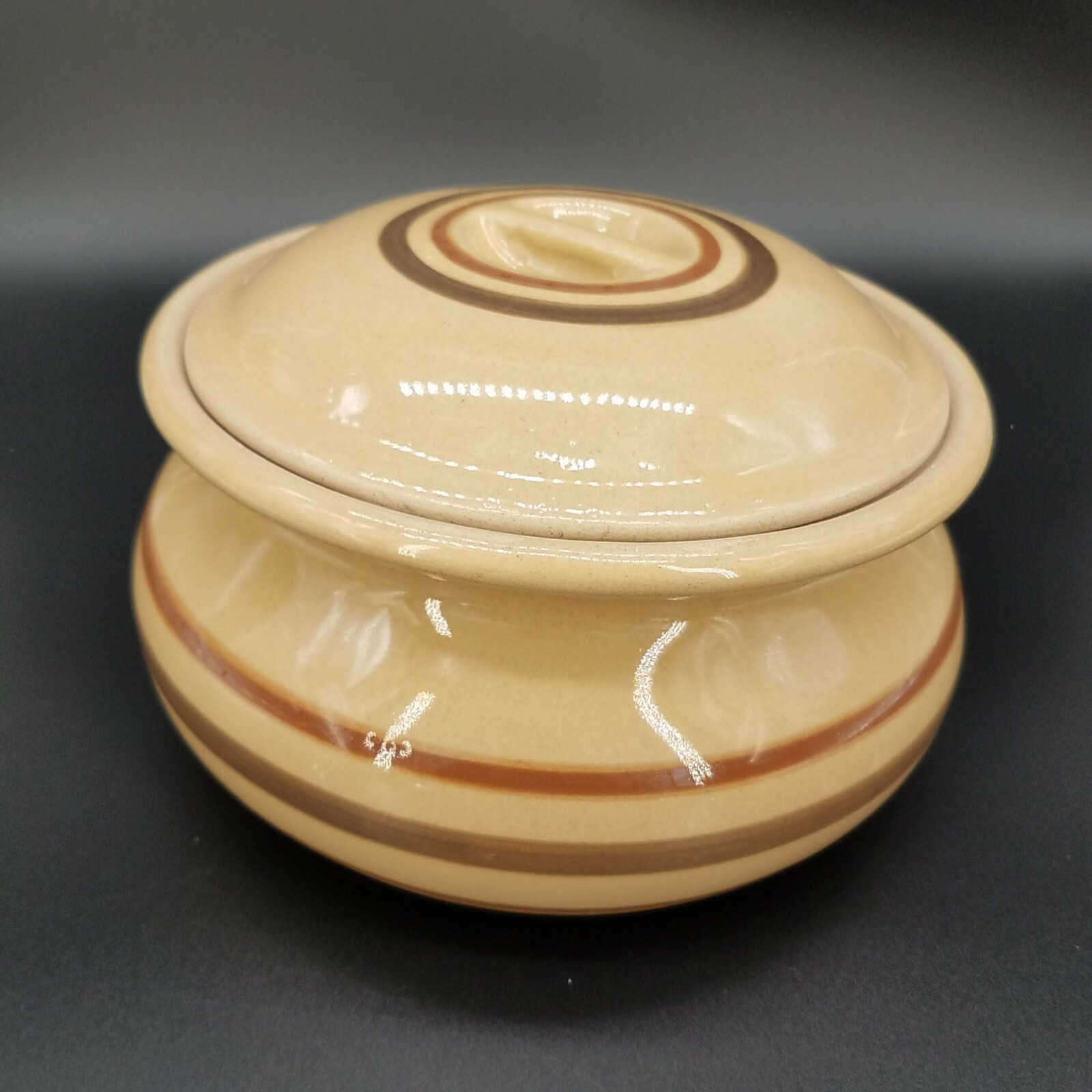 Vintage 1970s Lipton Soup Hamstone Pottery Round Covered Casserole Brown Stripe 