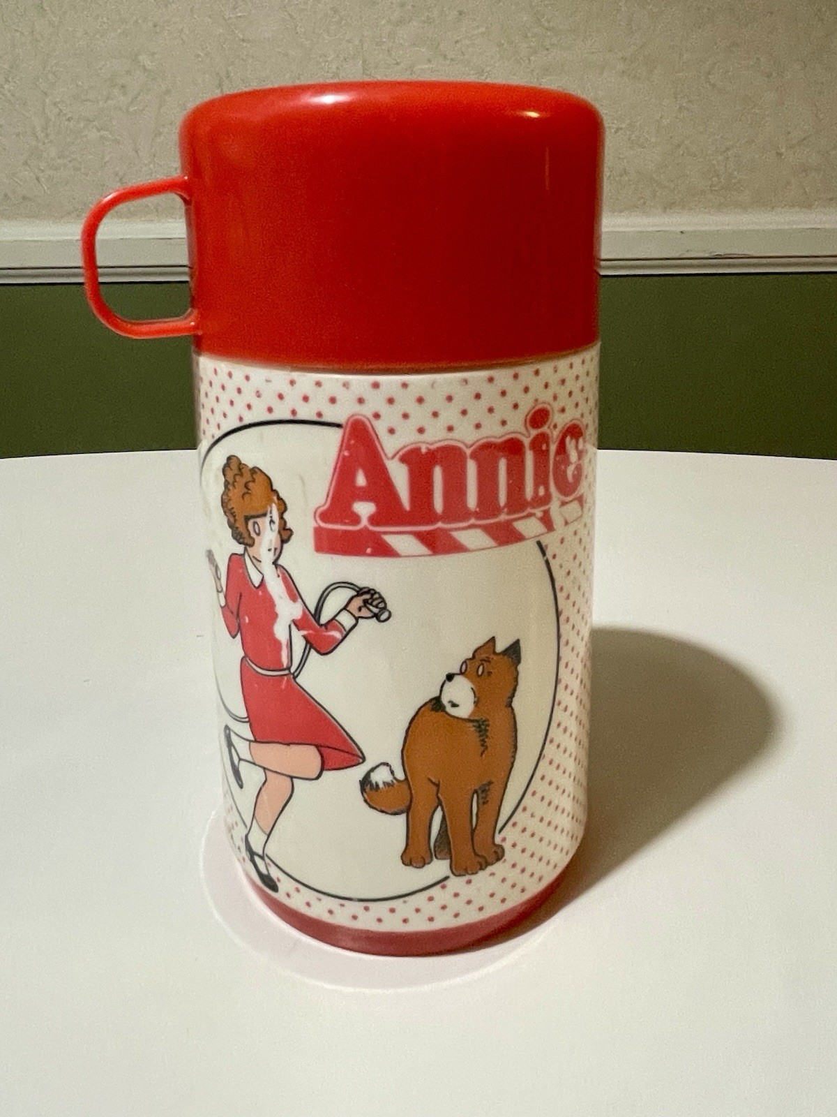 Little Orphan Annie Thermos By Aladdin Ind. Inner Lid & Outer Cup Lid VTG 1981