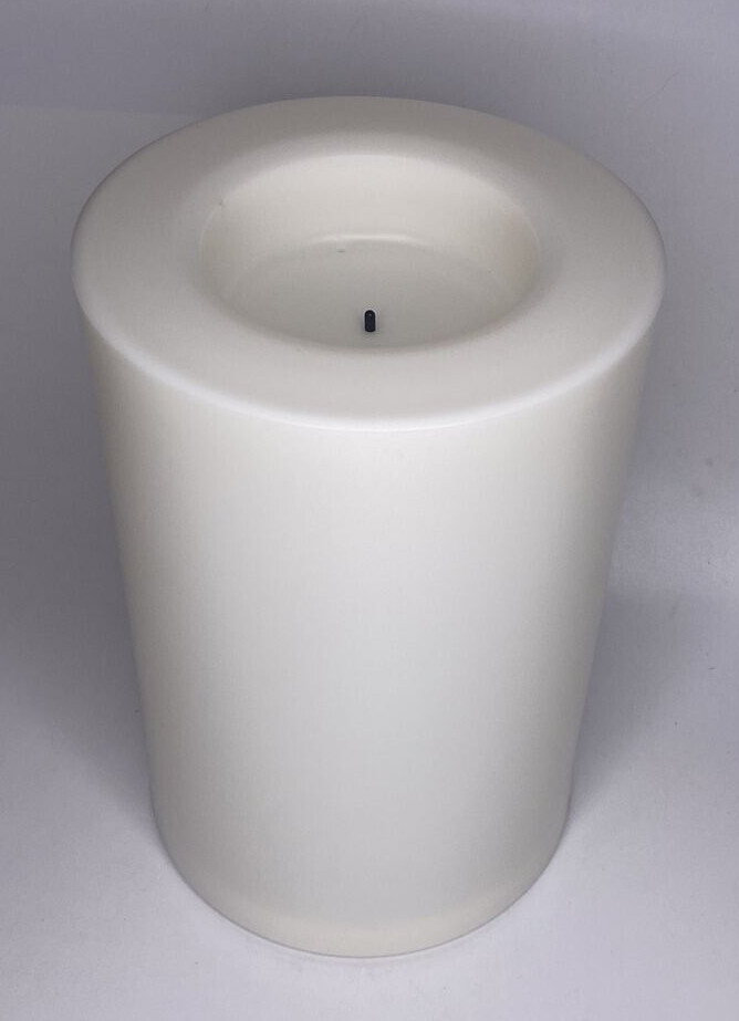 PartyLite Light Illusions Outdoor LED Candle Cream 6