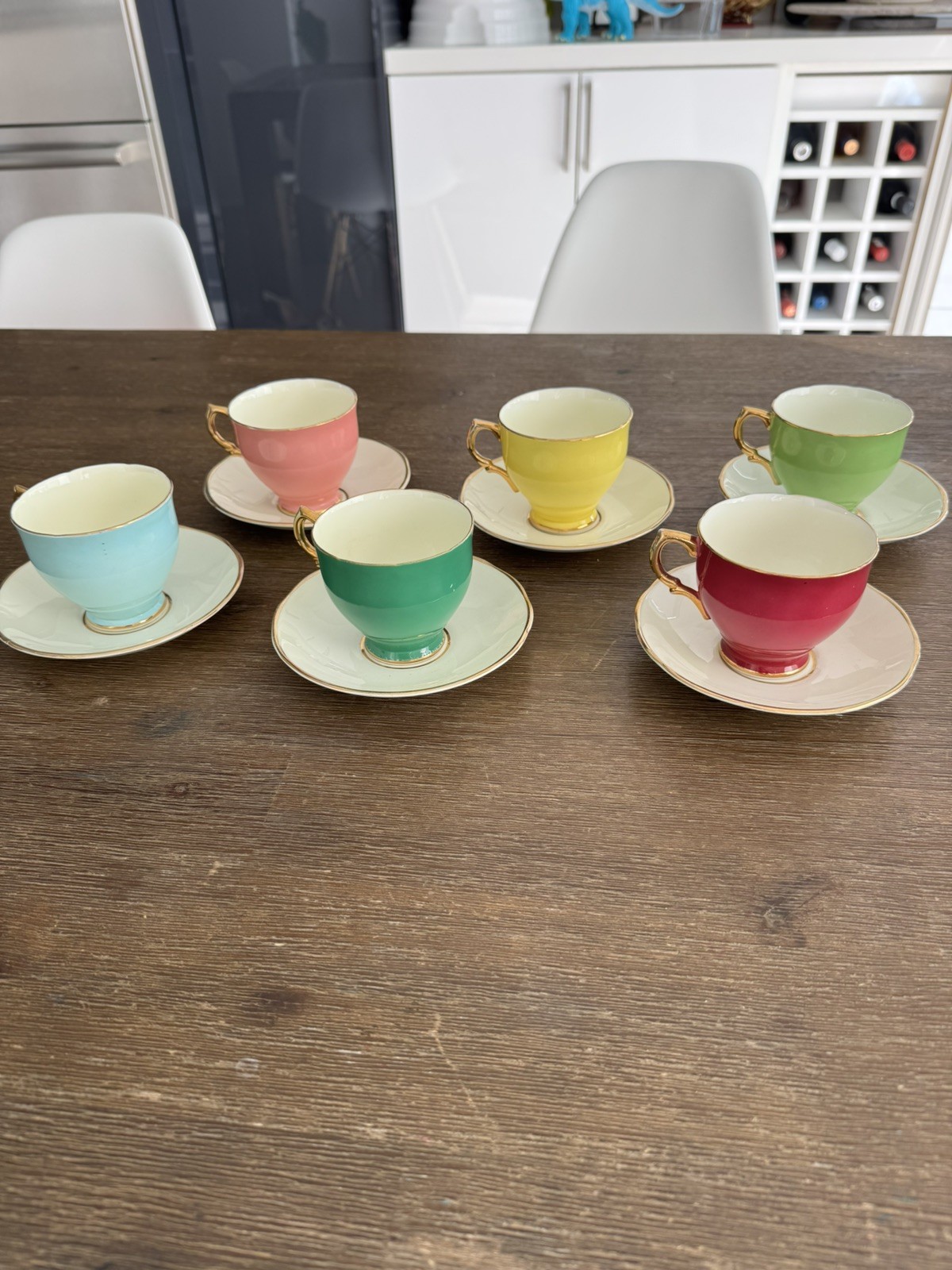 Vintage 50s Salisbury Bone China Teacup Set Of 6 Pastel Harlequin Pattern 3034 Vintage 50s Salisbury Bone China Teacup Set Of 6 Pastel Harlequin Pattern 3034