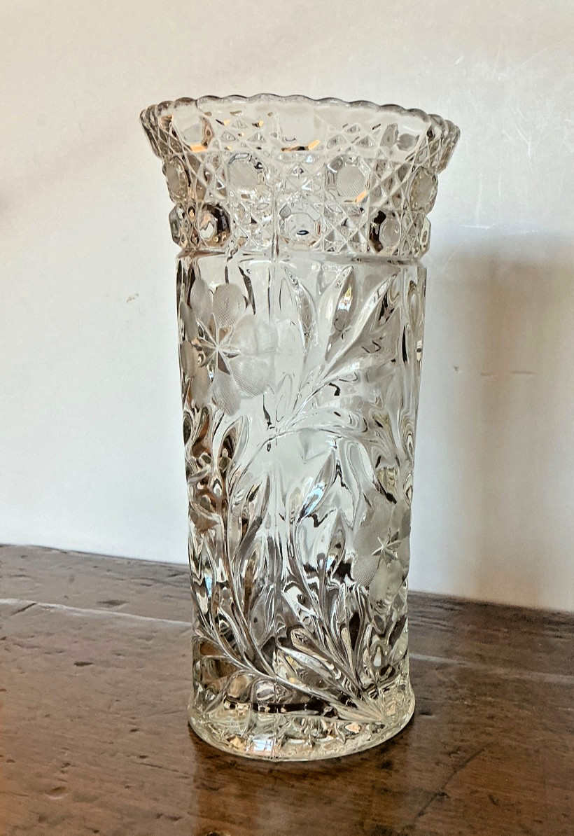 1916 EAPG McKee Glass #410 Innovation Series  HTF  Depression Vase Round VG