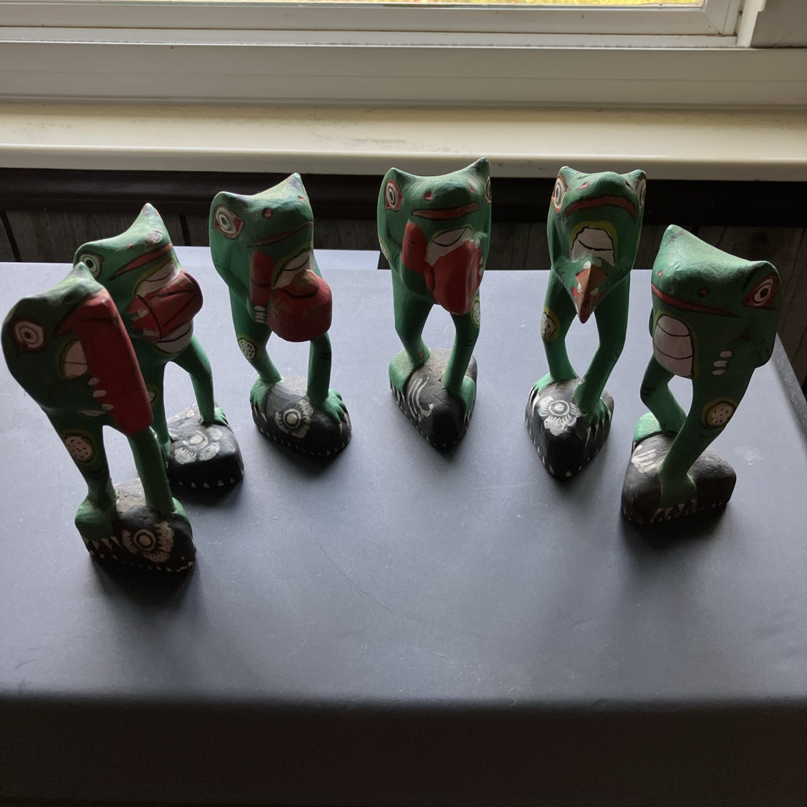 6 VINTAGE FOLK ART HAND CARVED WOOD Musician Frogs Instruments 6”Indonesia 6 VINTAGE FOLK ART HAND CARVED WOOD Musician Frogs Instruments 6”Indonesia