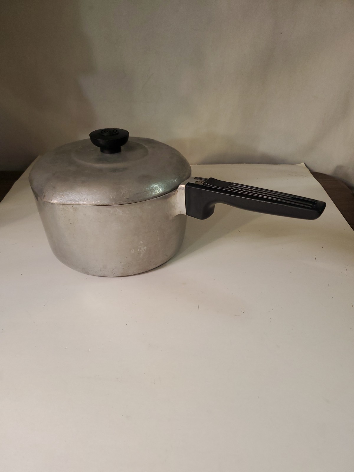Vintage Wagner Ware Magnalite Sidney 3 Qt Sauce Pan 4683 w/Lid