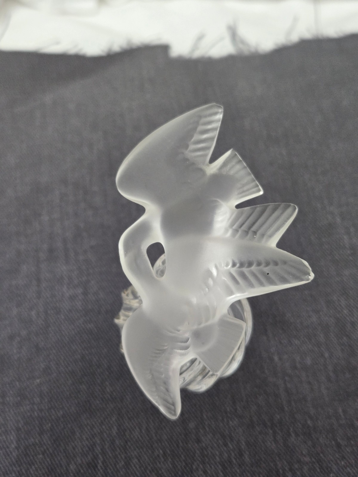 VINTAGE PERFUME BOTTLE, BIRDS STOPPER, MARKED LALIQUE
