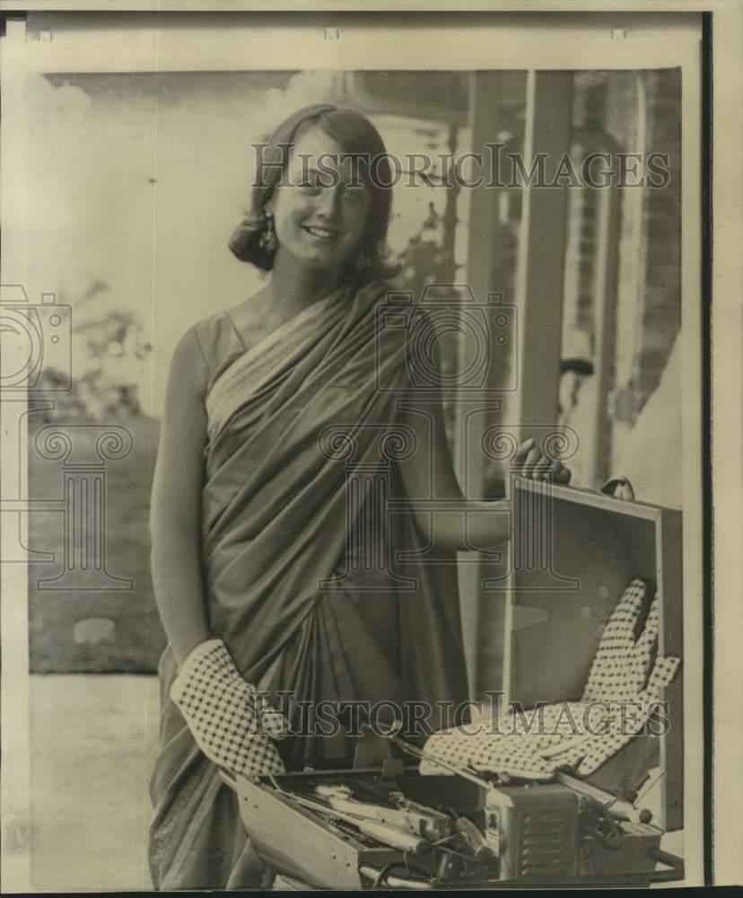 1966 Press Photo Sally Budd to wed Indian Prince Richard Yeshwant Rao Holkar 1966 Press Photo Sally Budd to wed Indian Prince Richard Yeshwant Rao Holkar