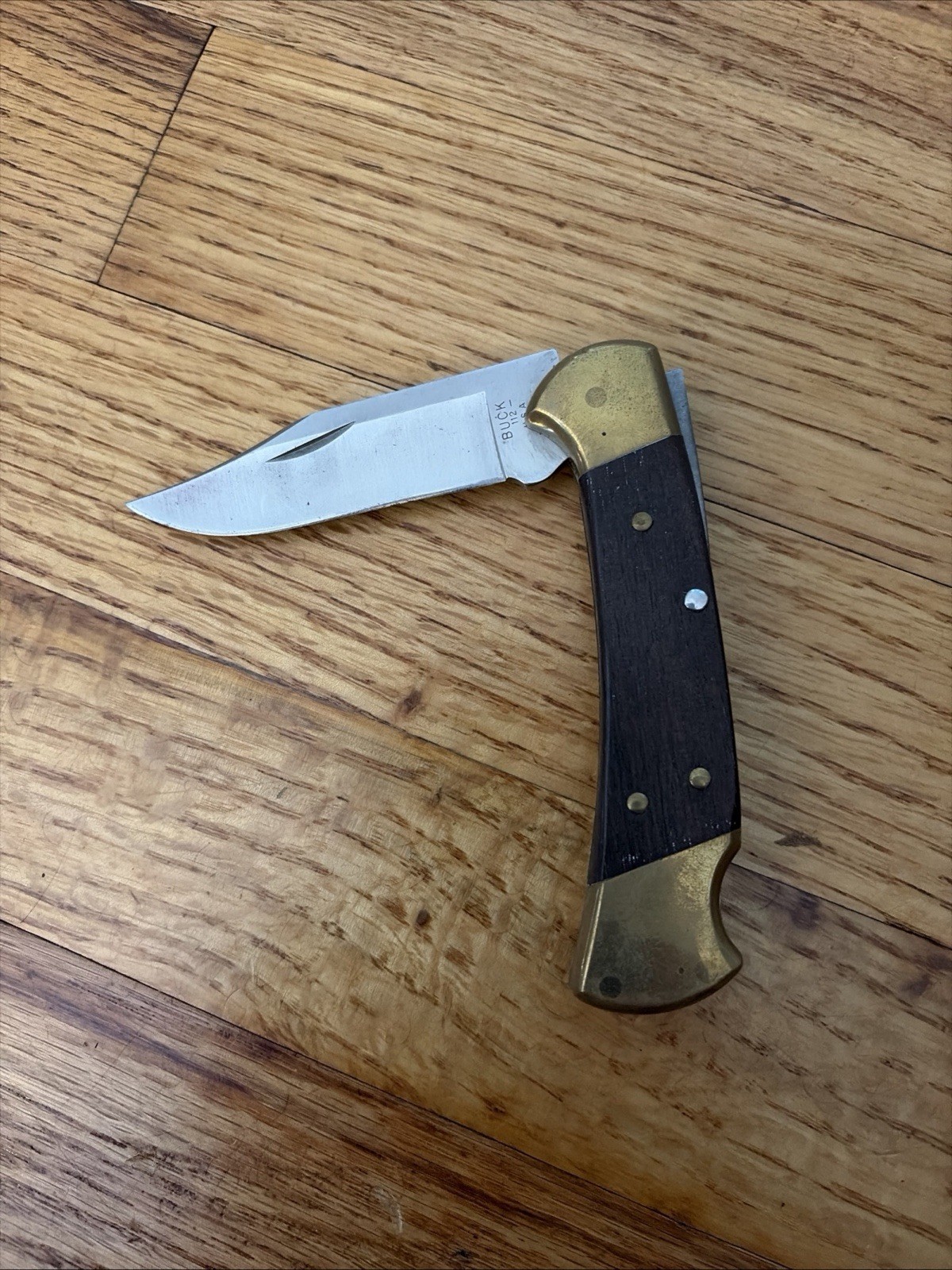 Vintage Buck Folding Knife 112 + USA