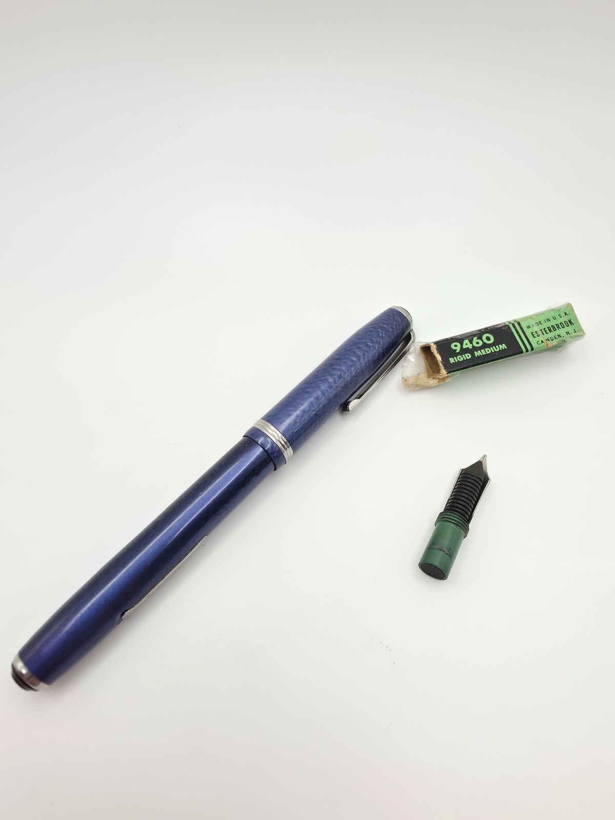 Vintage Esterbrook J Fountain Pen Blue Marbled 9460 Rigid Medium Nib