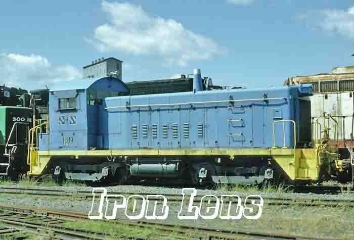 North Star Steel 1109 @  Shorham, MN AUG 30,92   ORIGINAL TRAIN SLIDE