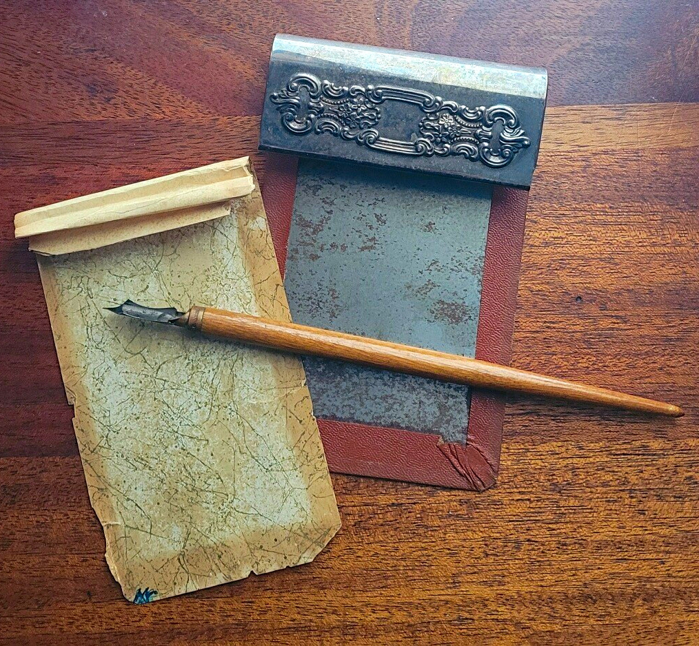 Vintage Calligraphy Dip Pen Set Metal Nib Holder Wood Handle Leather Pad Set