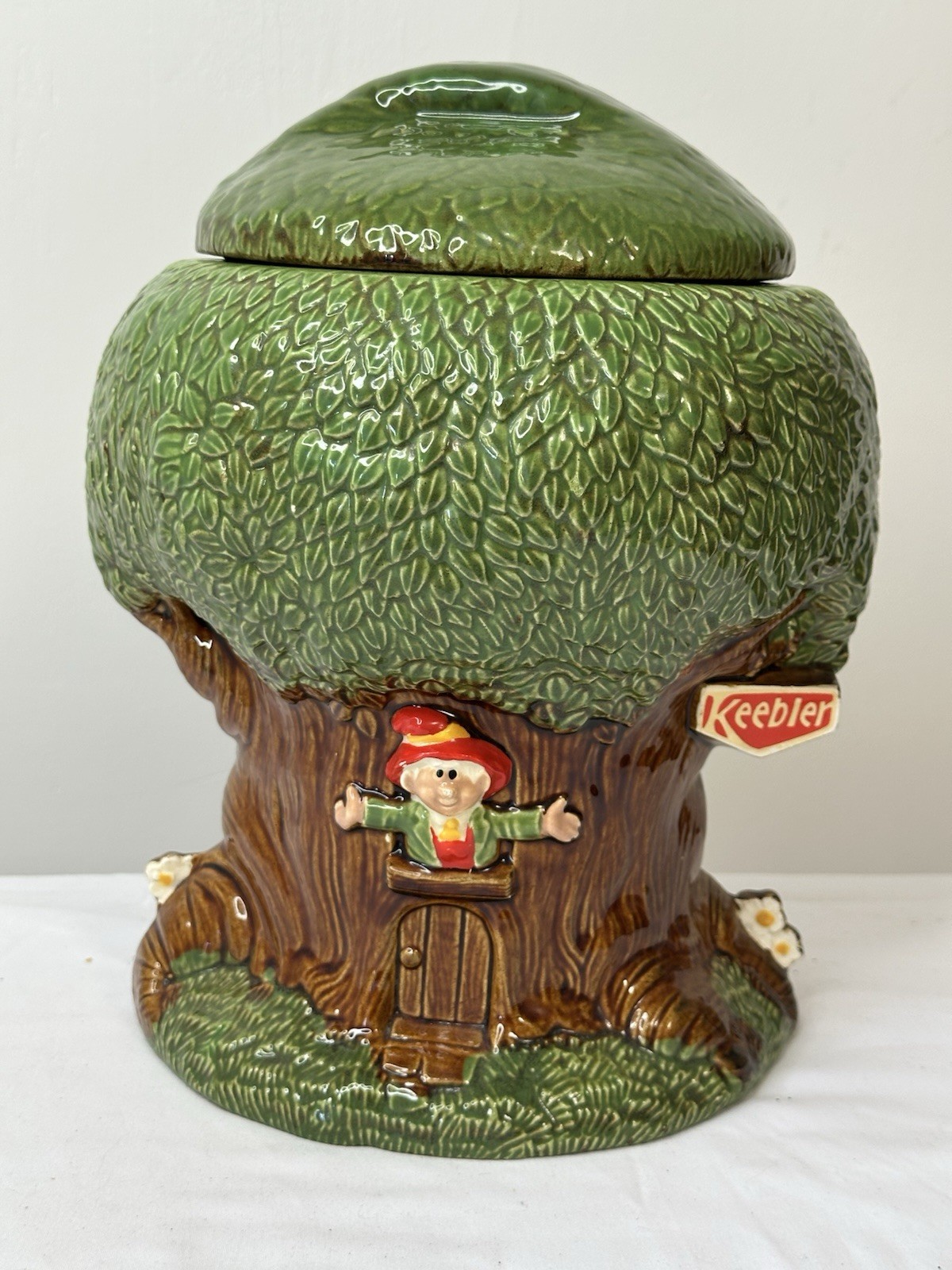 Vintage 1981 Keebler Co. Keebler Elf Treehouse Cookie Jar